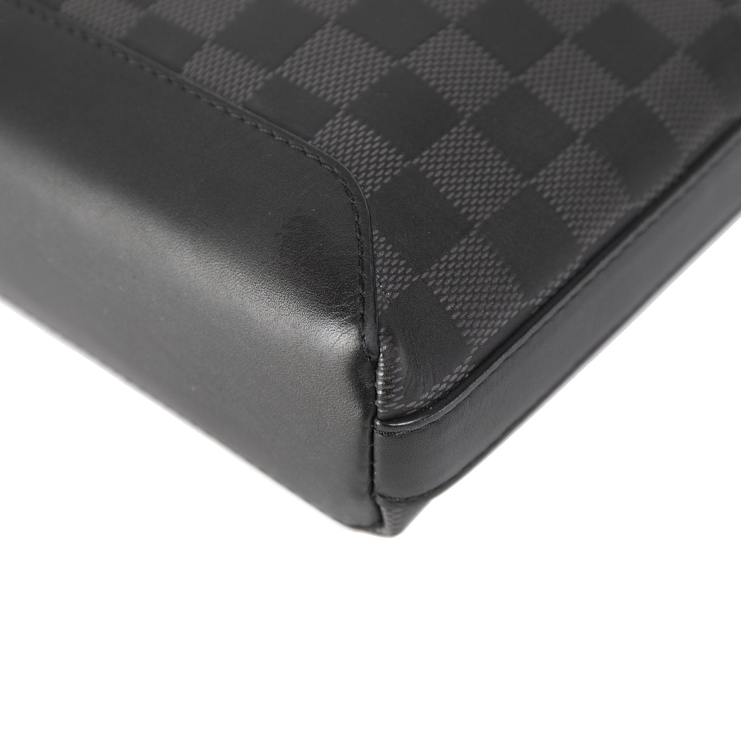Louis Vuitton 2019 Damier Infini Discovery Messenger BB