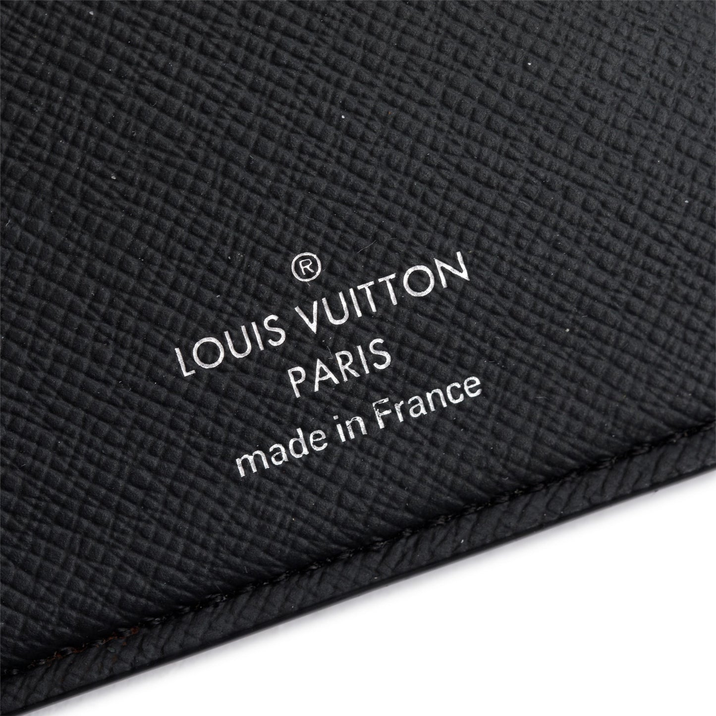 Louis Vuitton 2020 Black Taiga Leather Amerigo Wallet