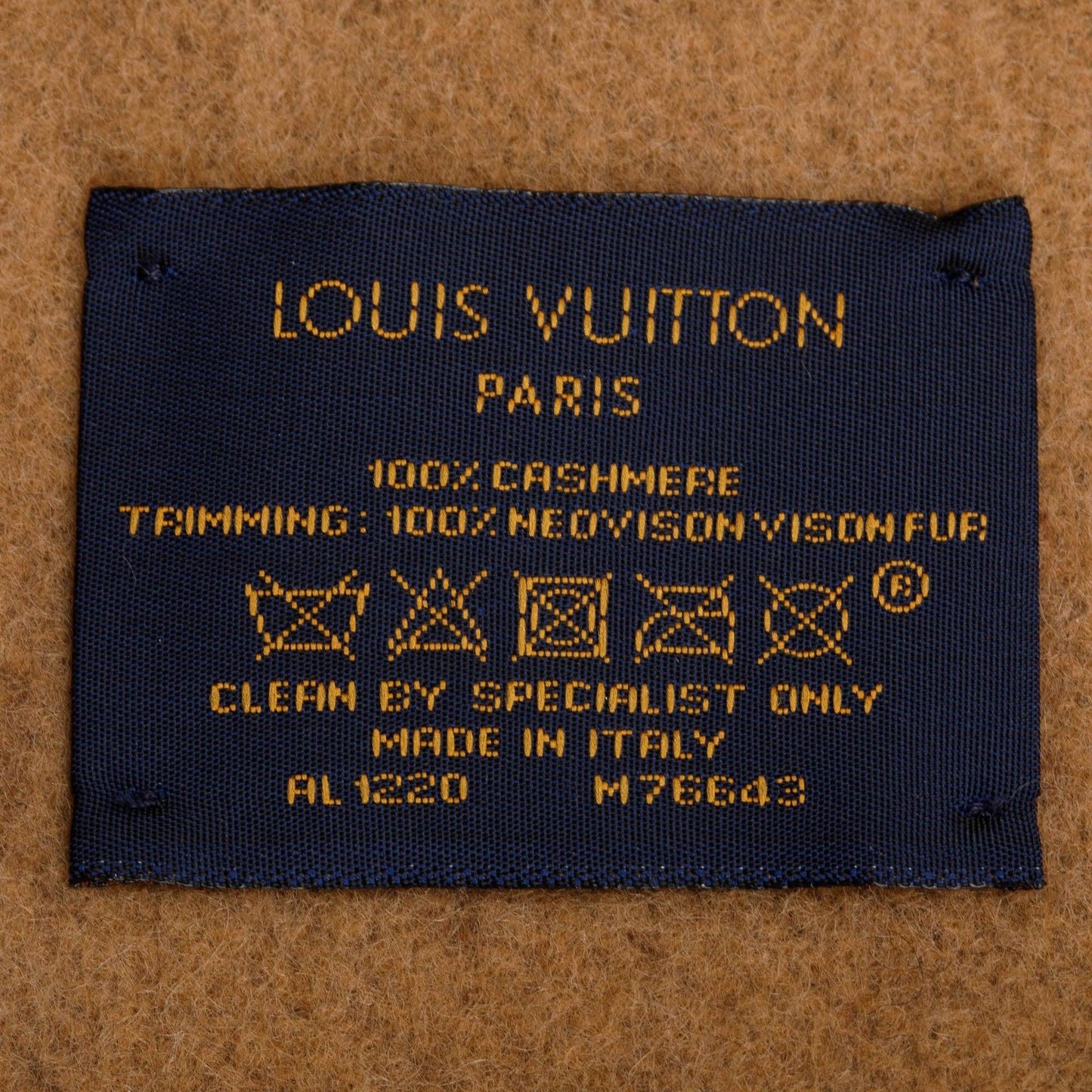Louis Vuitton 2020 Brown/Beige Cashmere Mink Fur Pocket Monogram Cold Reykjavik Scarf