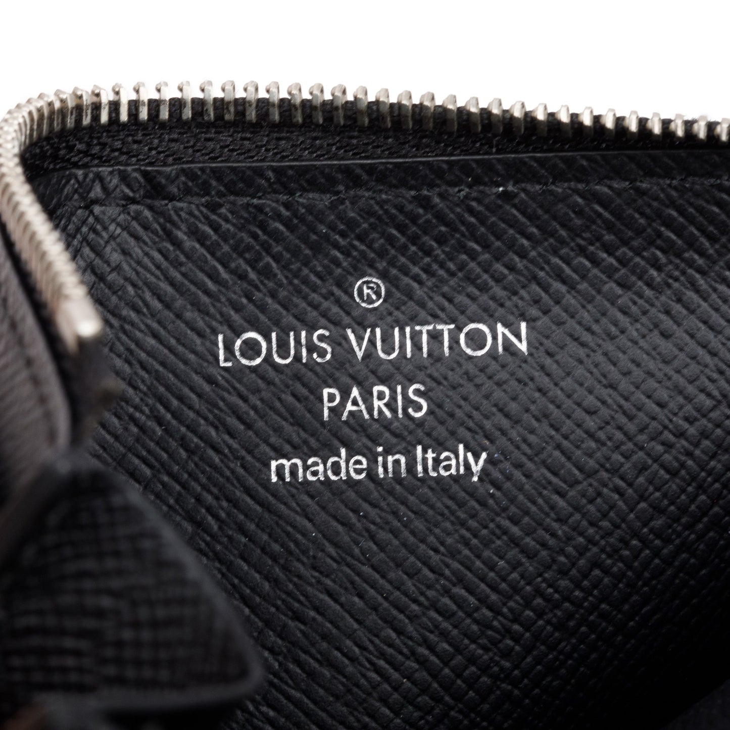 Louis Vuitton 2020 Damier Graphite Taiga Leather Coin Card Holder