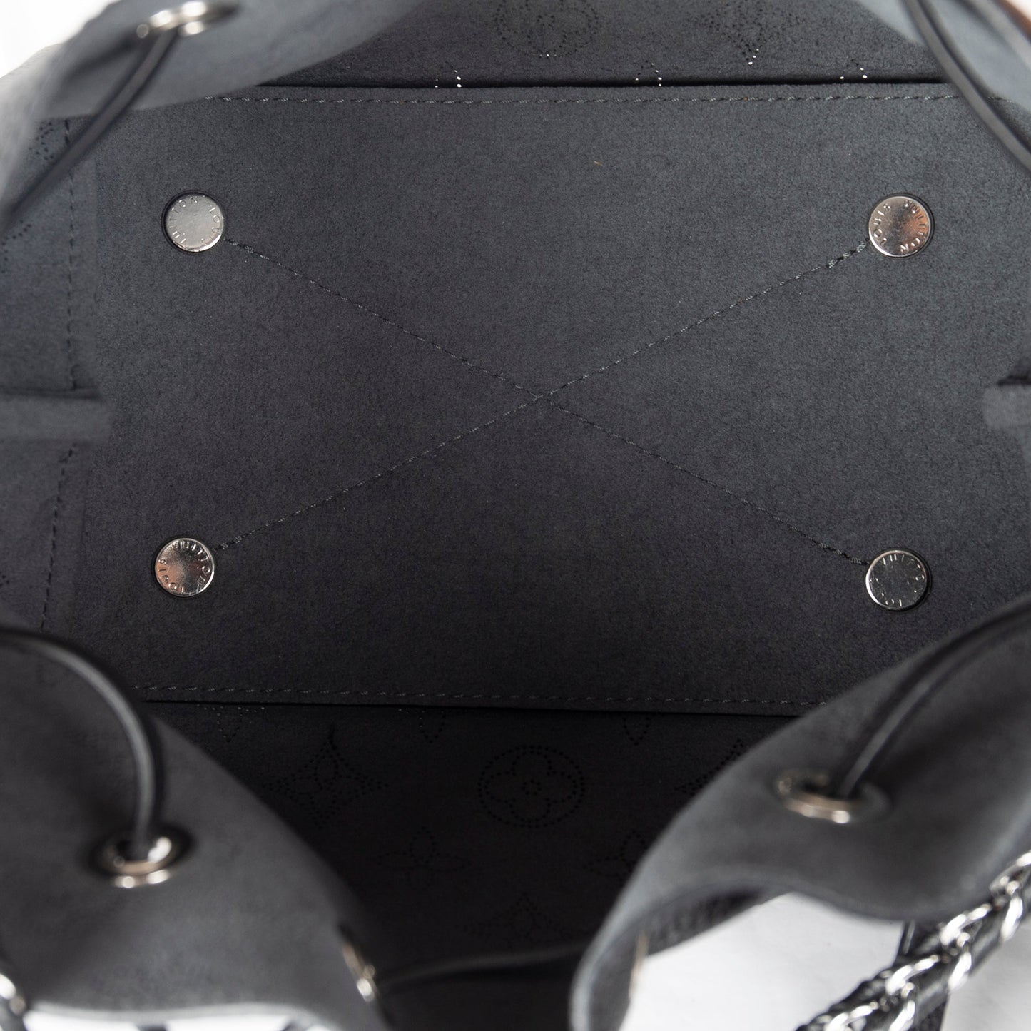 Louis Vuitton 2020 Mahina Leather Bella Bucket Bag
