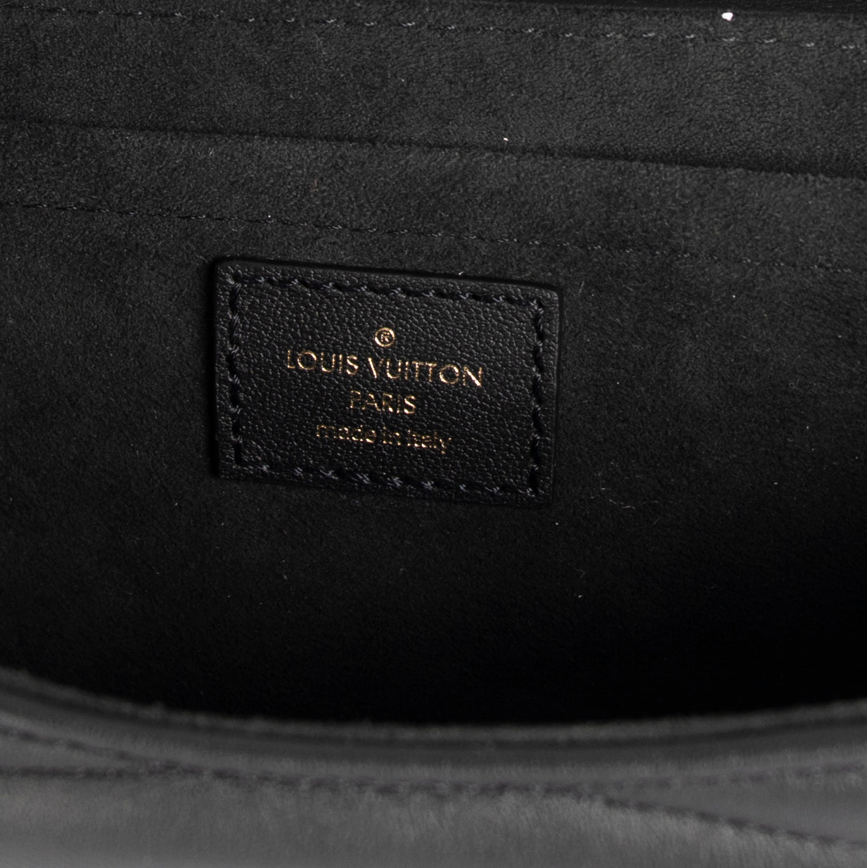 Louis Vuitton 2020 New Wave Chain-Bag MM