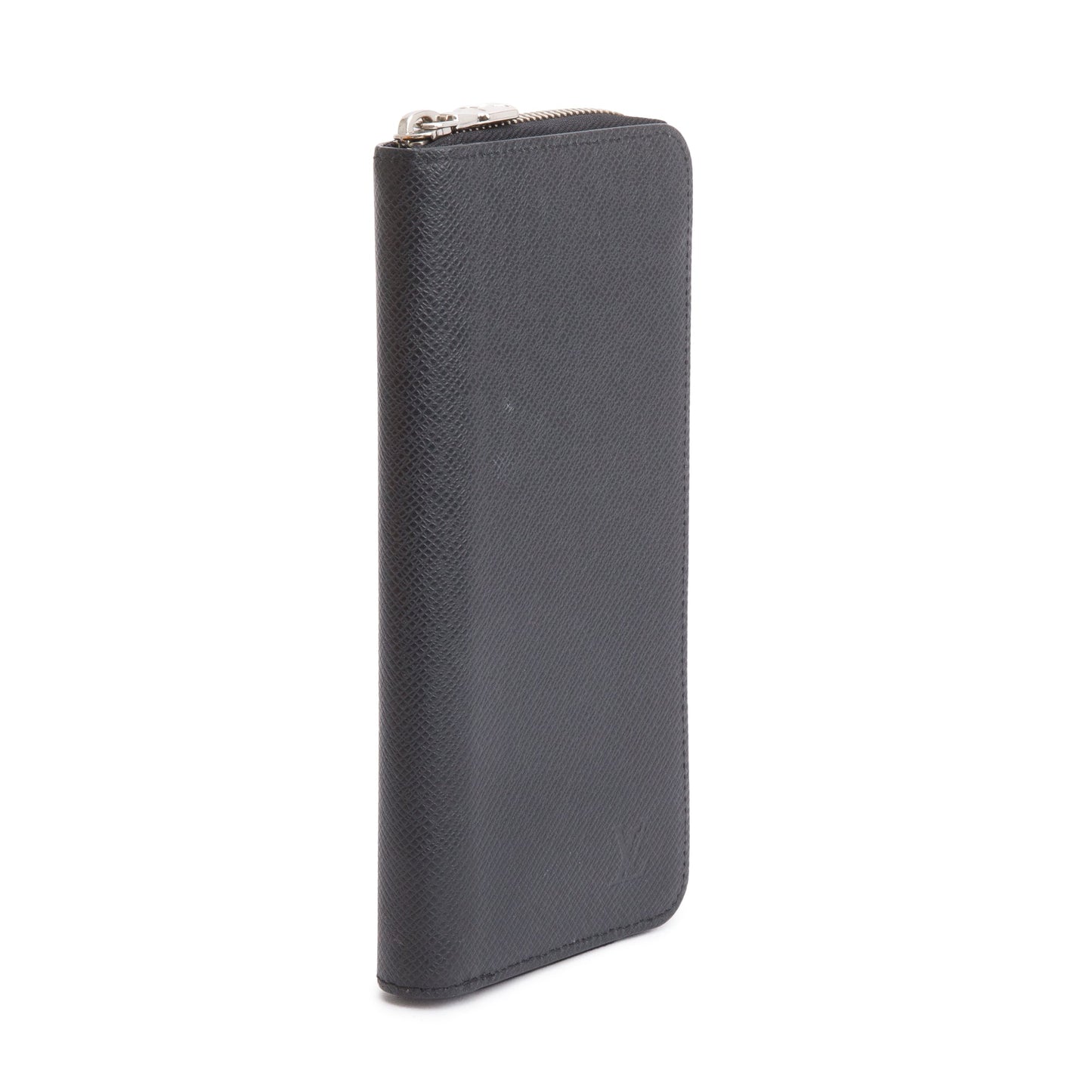 Louis Vuitton 2020 Taiga Leather Zippy Wallet Vertical