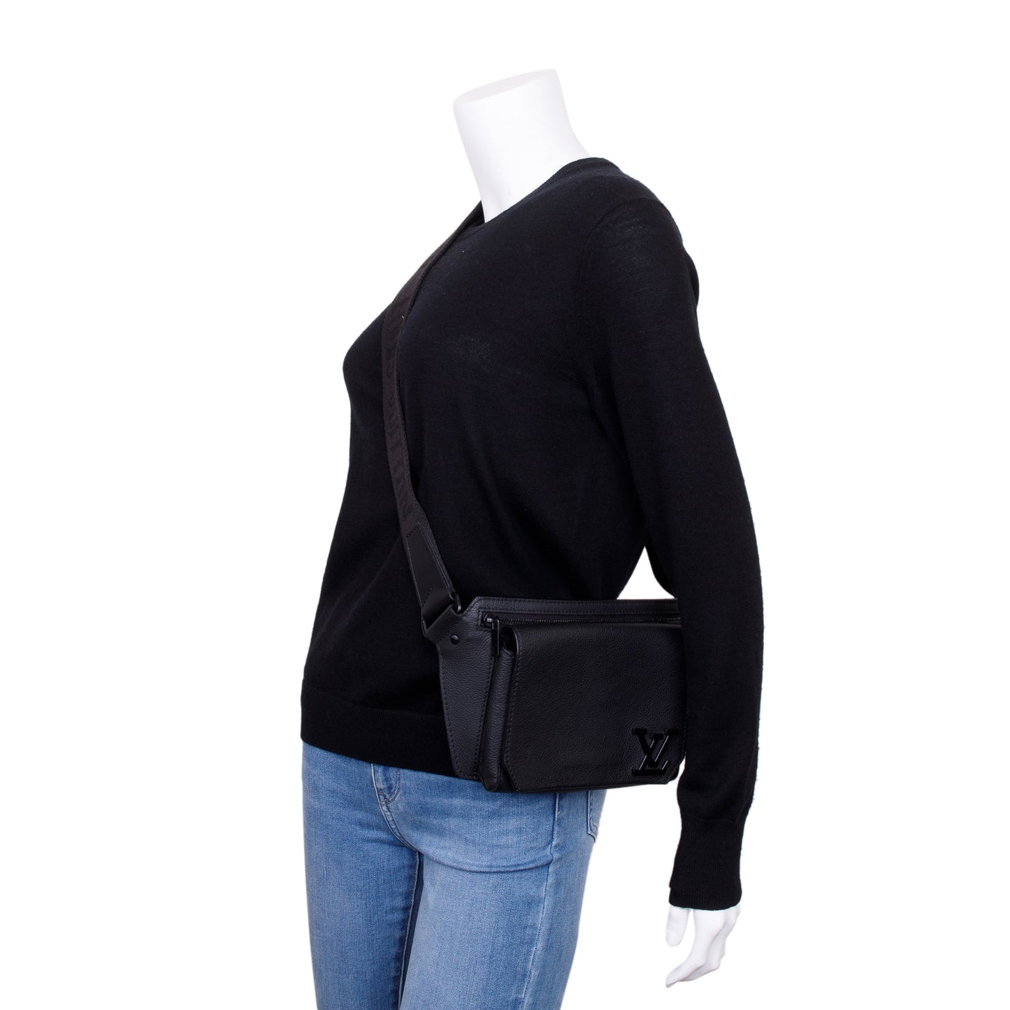 Louis Vuitton 2022 Black Grained Calfskin Aerogram Takeoff Sling Bag