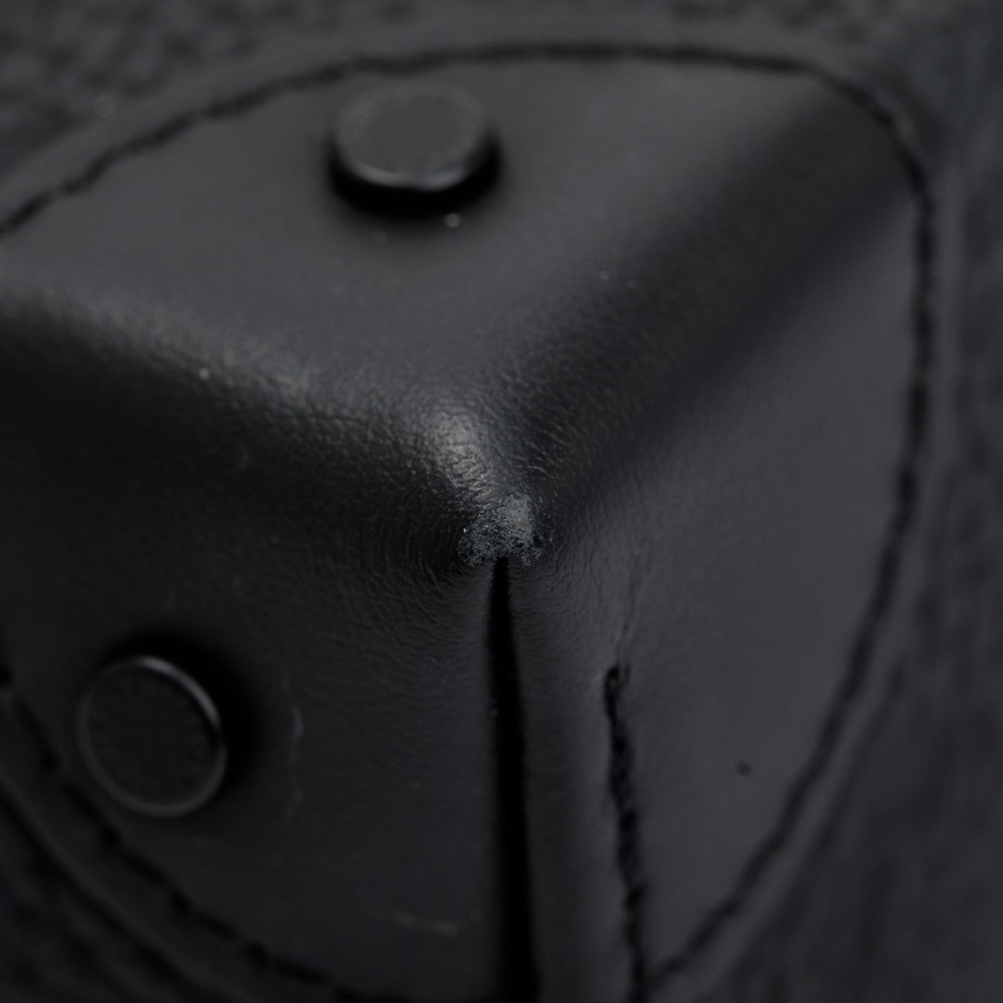 Louis Vuitton 2022 Black Taurillon Monogram Embossed Leather Soft Trunk Messenger Bag
