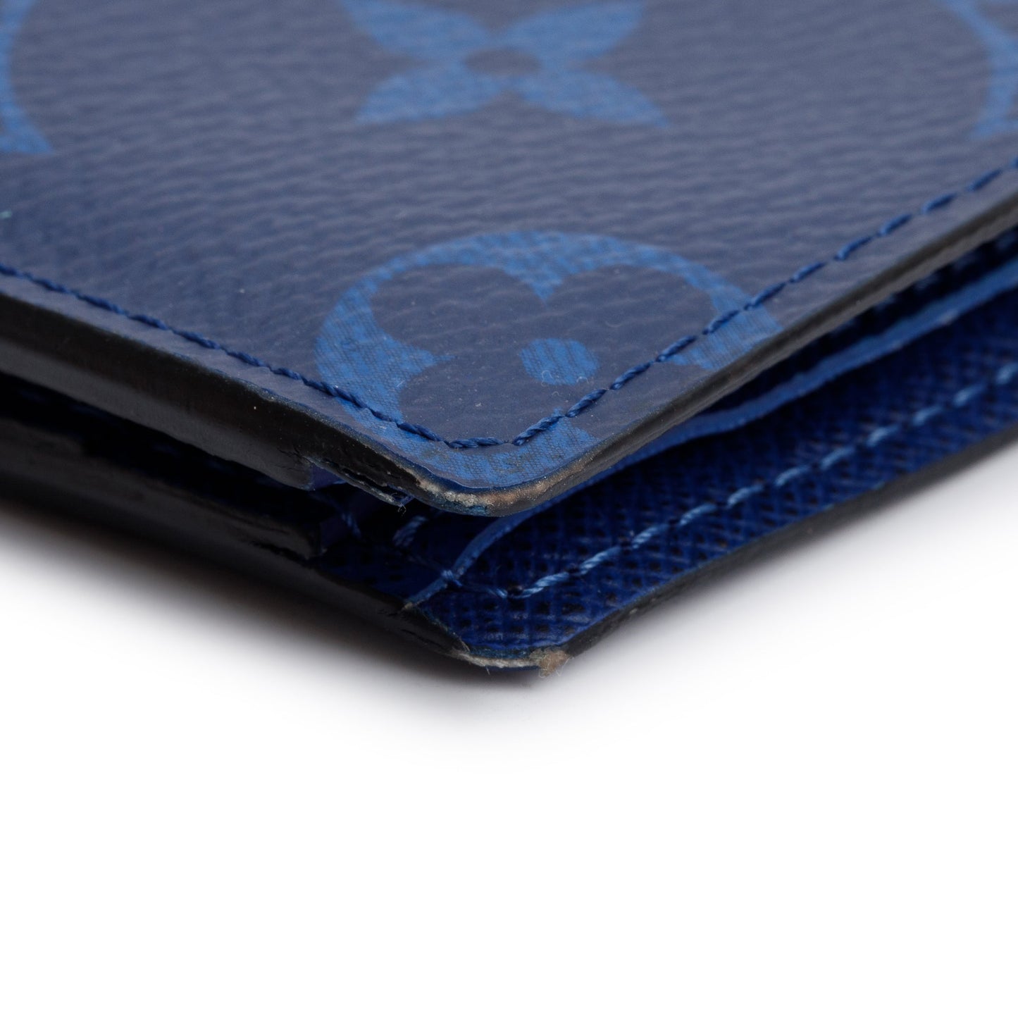 Louis Vuitton 2022 Blue Taiga Leather & Monogram Multiple Wallet