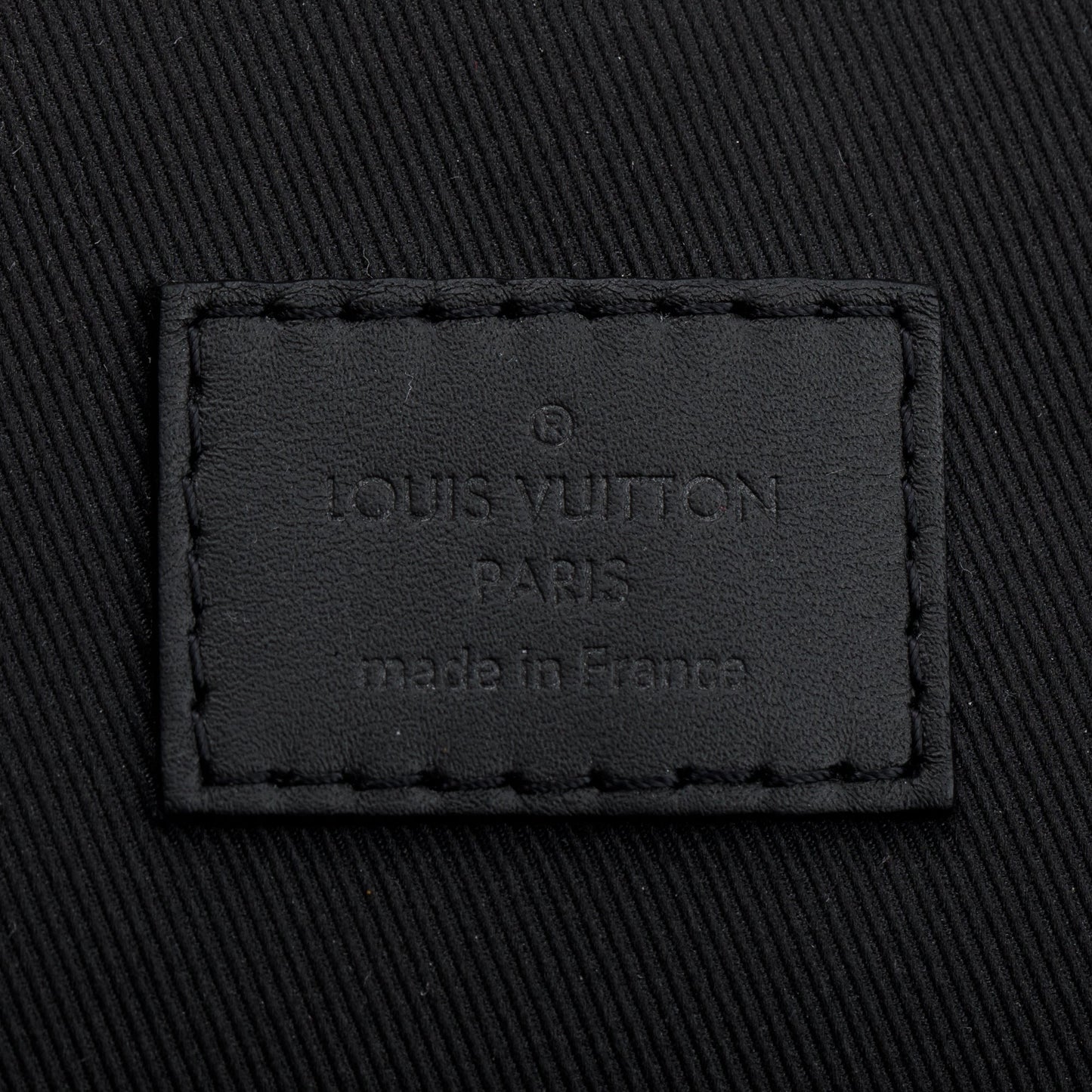 Louis Vuitton 2022 Damier Infini Leather Avenue Sling Bag