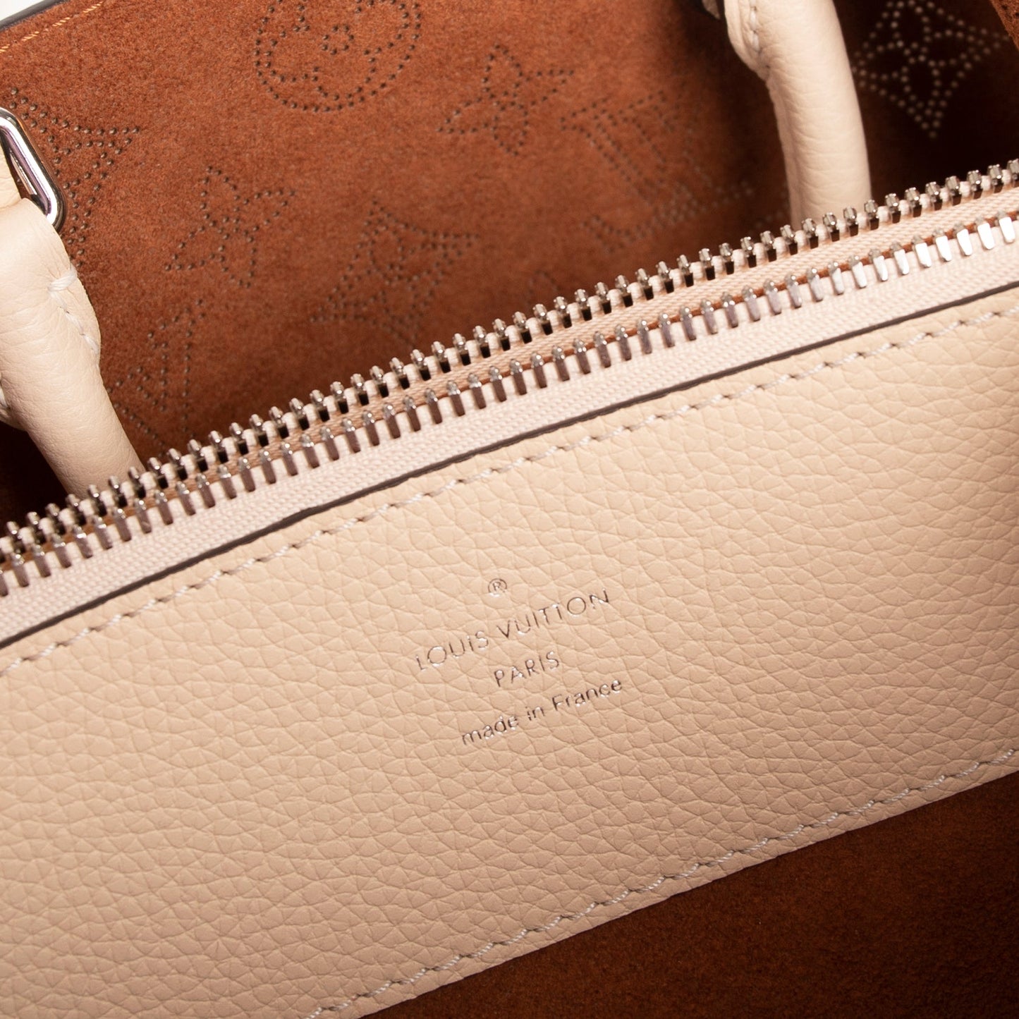 Louis Vuitton 2022 Mahina Leather Bella Tote
