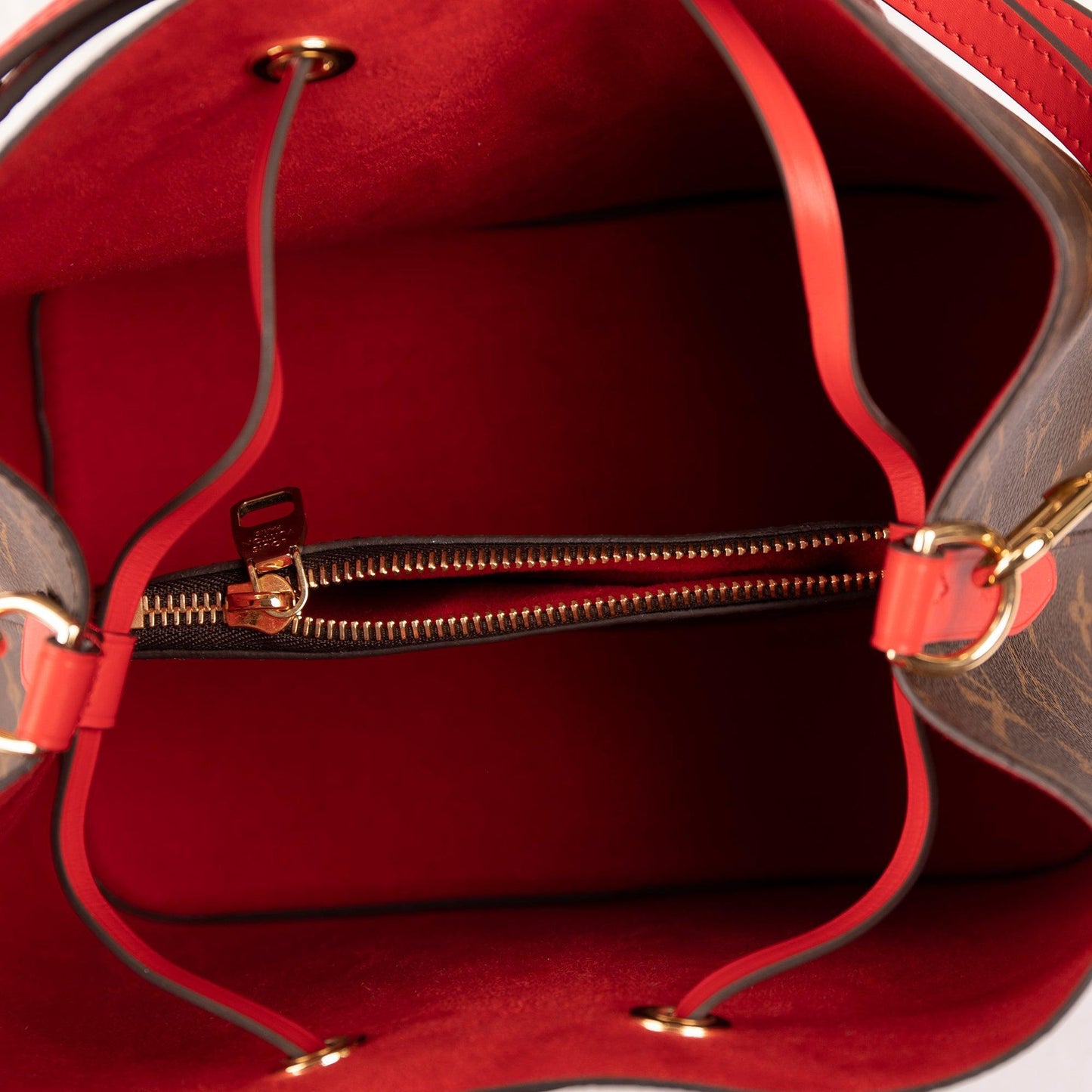 Louis Vuitton 2022 Monogram Neonoe MM