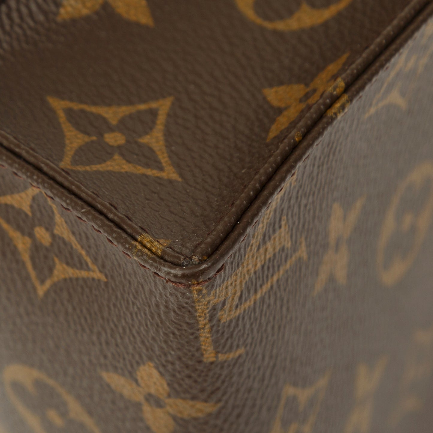 Louis Vuitton 2022 Monogram Toiletry Pouch 19