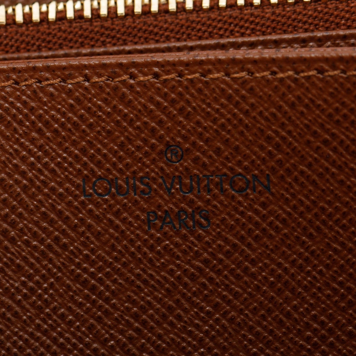 Louis Vuitton 2022 Monogram Zippy Wallet