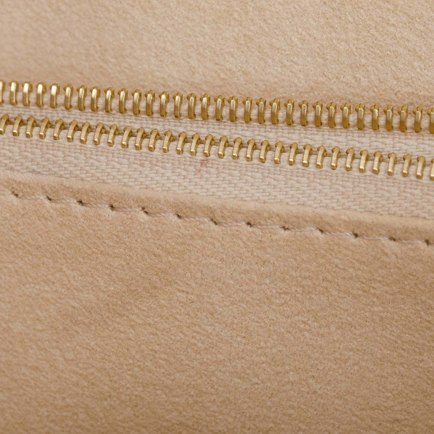 Louis Vuitton 2023 Creme Monogram Empreinte Leather Madeleine BB