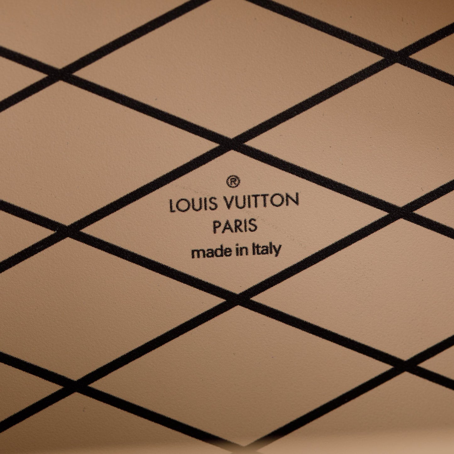 Louis Vuitton 2023 Monogram Reverse Mini Boite Chapeau