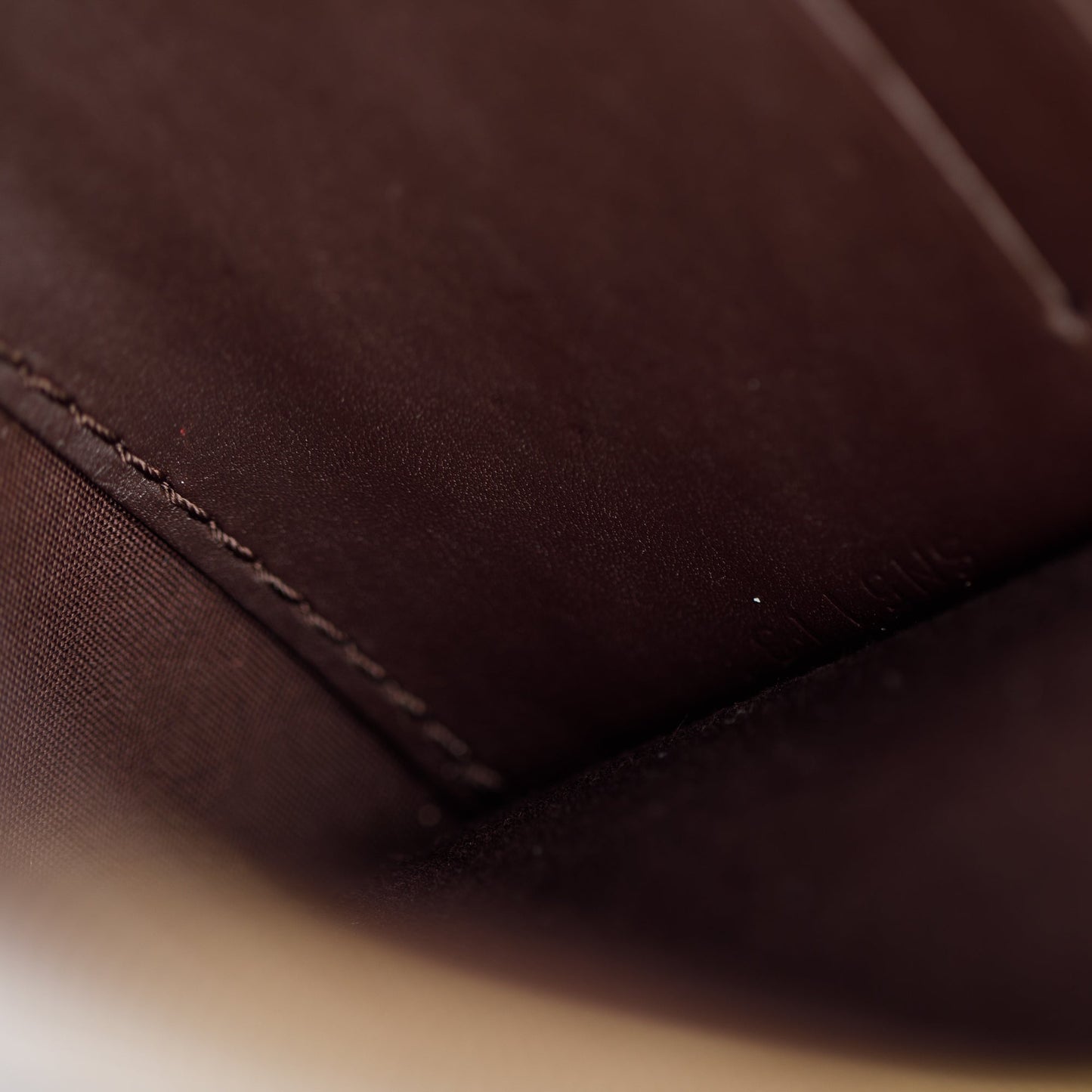 Louis Vuitton Amarante Monogram Vernis Leather Ana
