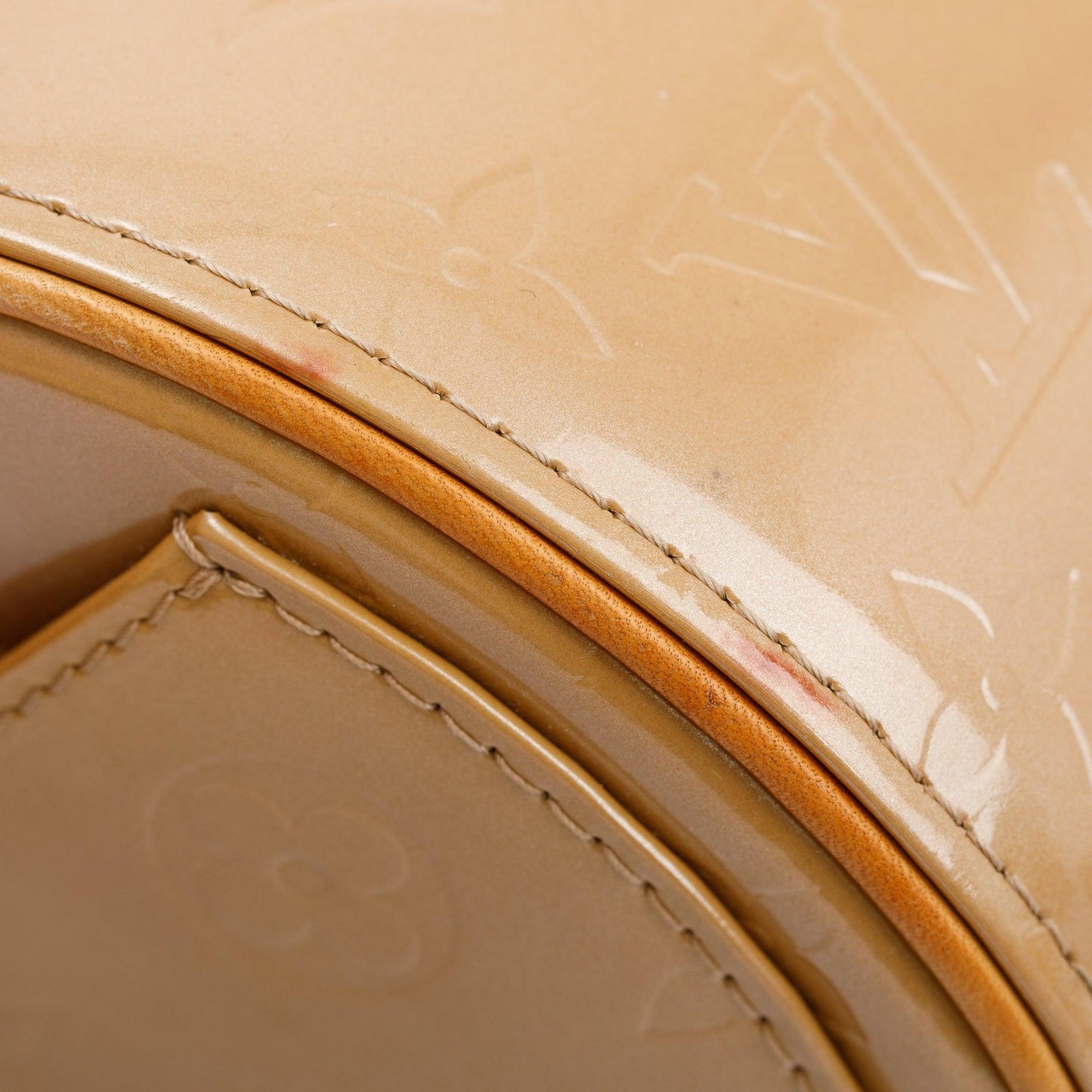 Louis Vuitton Beige Monogram Vernis Bedford Bag