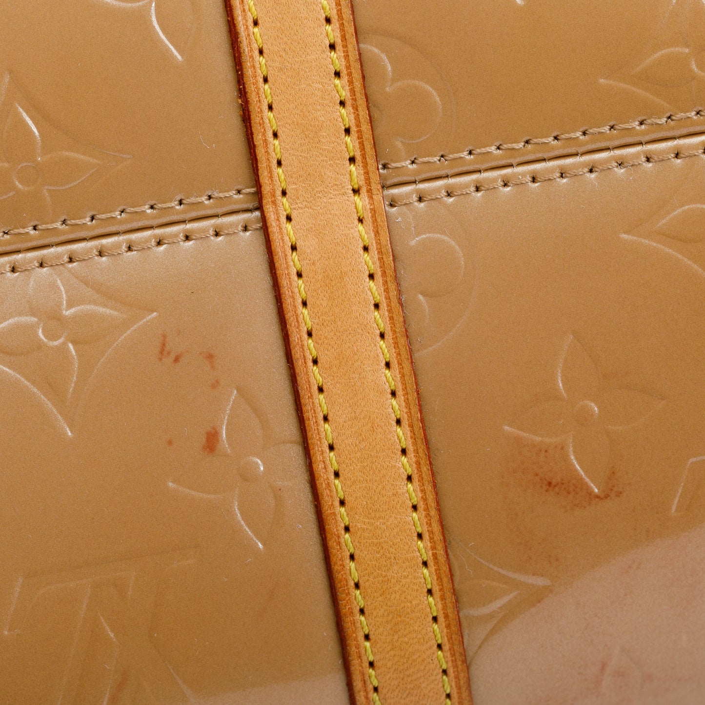 Louis Vuitton Beige Monogram Vernis Bedford Bag