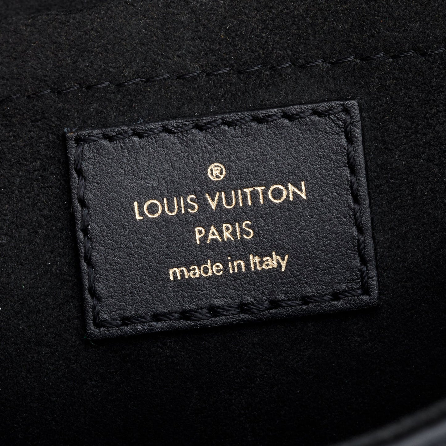 Louis Vuitton Black Cowhide Leather New Wave Chain Bag PM