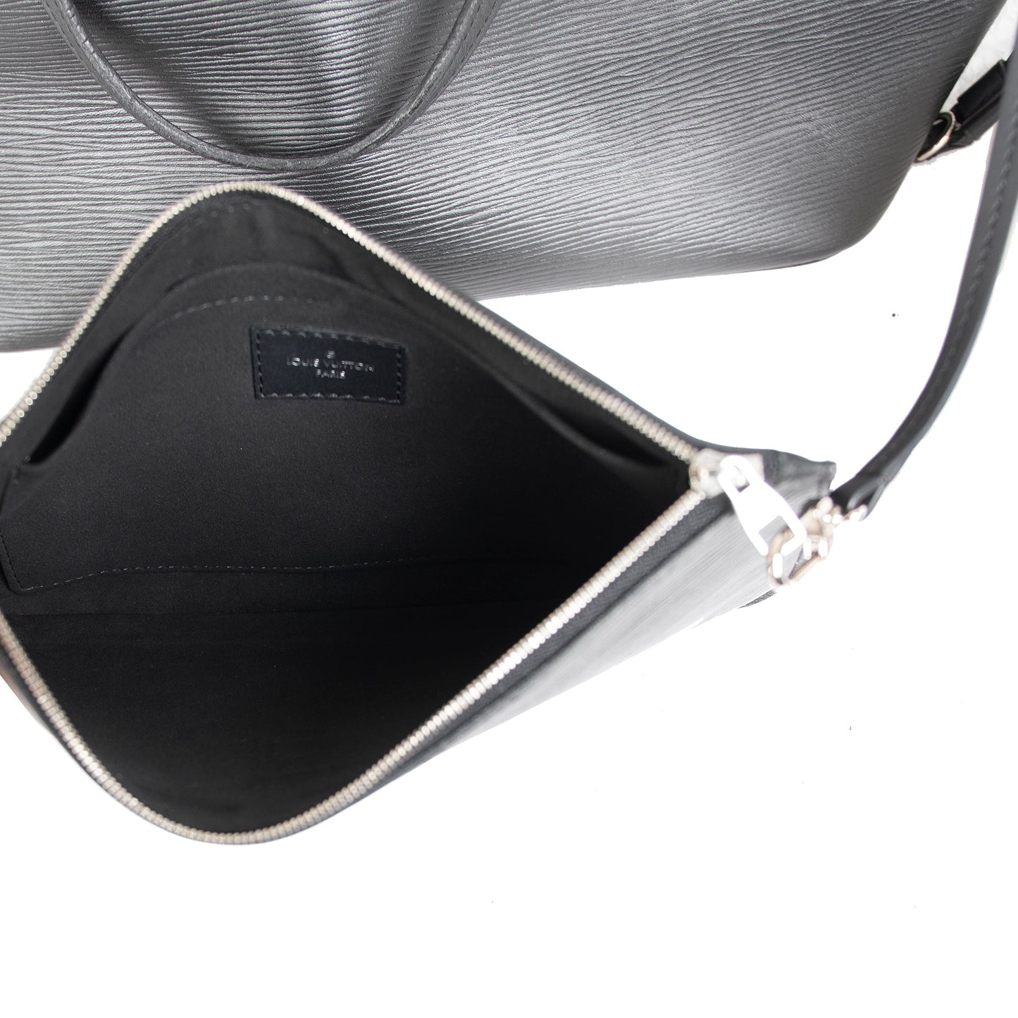 Louis Vuitton Black Epi Neverfull MM