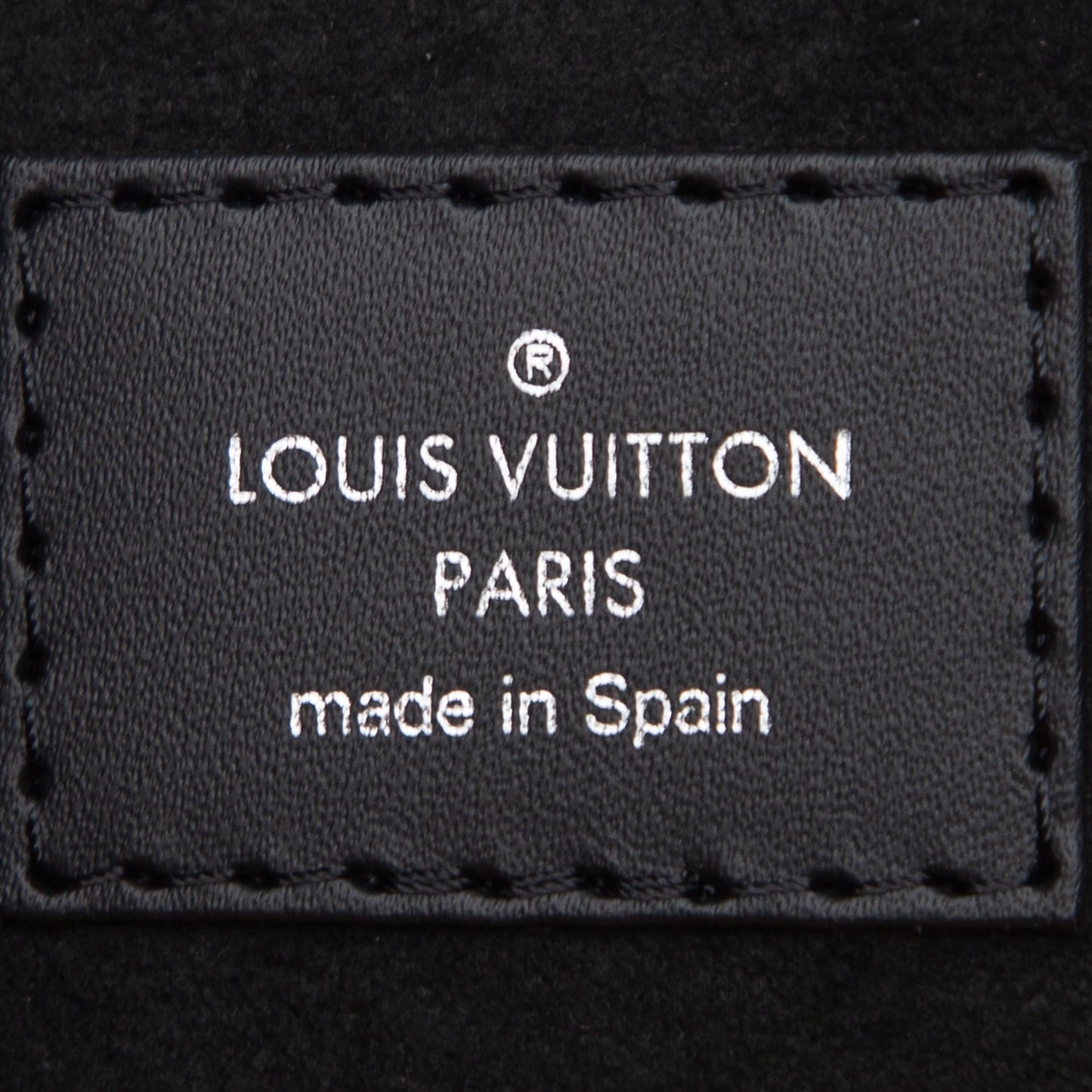 Louis Vuitton Black Epi Neverfull MM