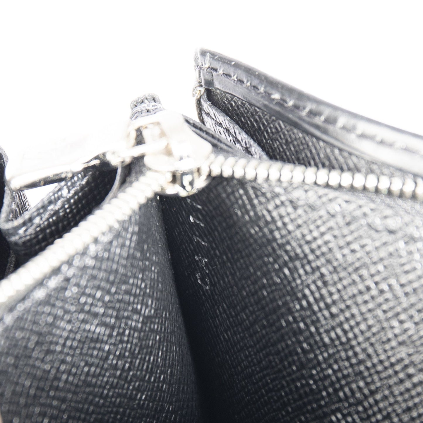 Louis Vuitton Black Epi Sarah Wallet