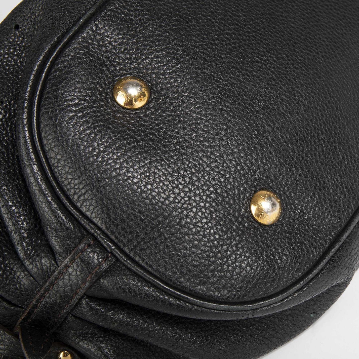 Louis Vuitton Black Mahina L Hobo