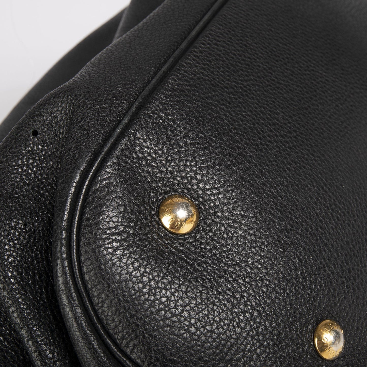 Louis Vuitton Black Mahina L Hobo
