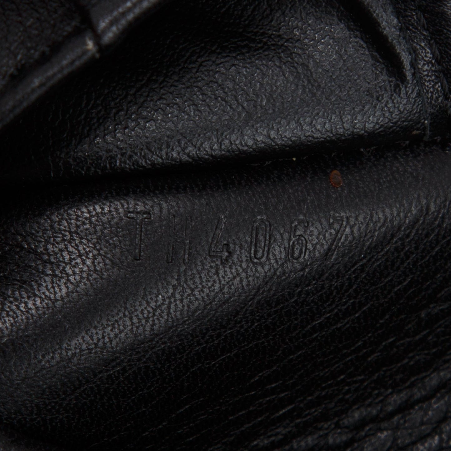 Louis Vuitton Black Monogram Mahina Leather Amelia Wallet