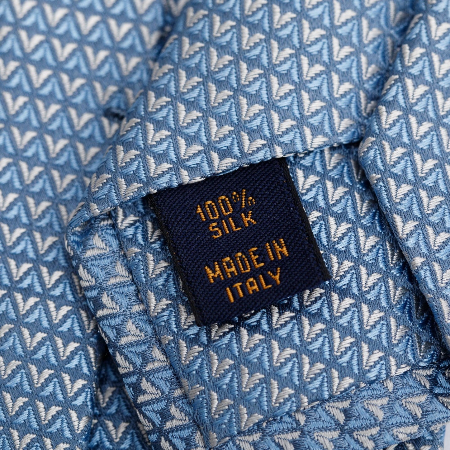 Louis Vuitton Blue Gray Diamonds V Silk Tie