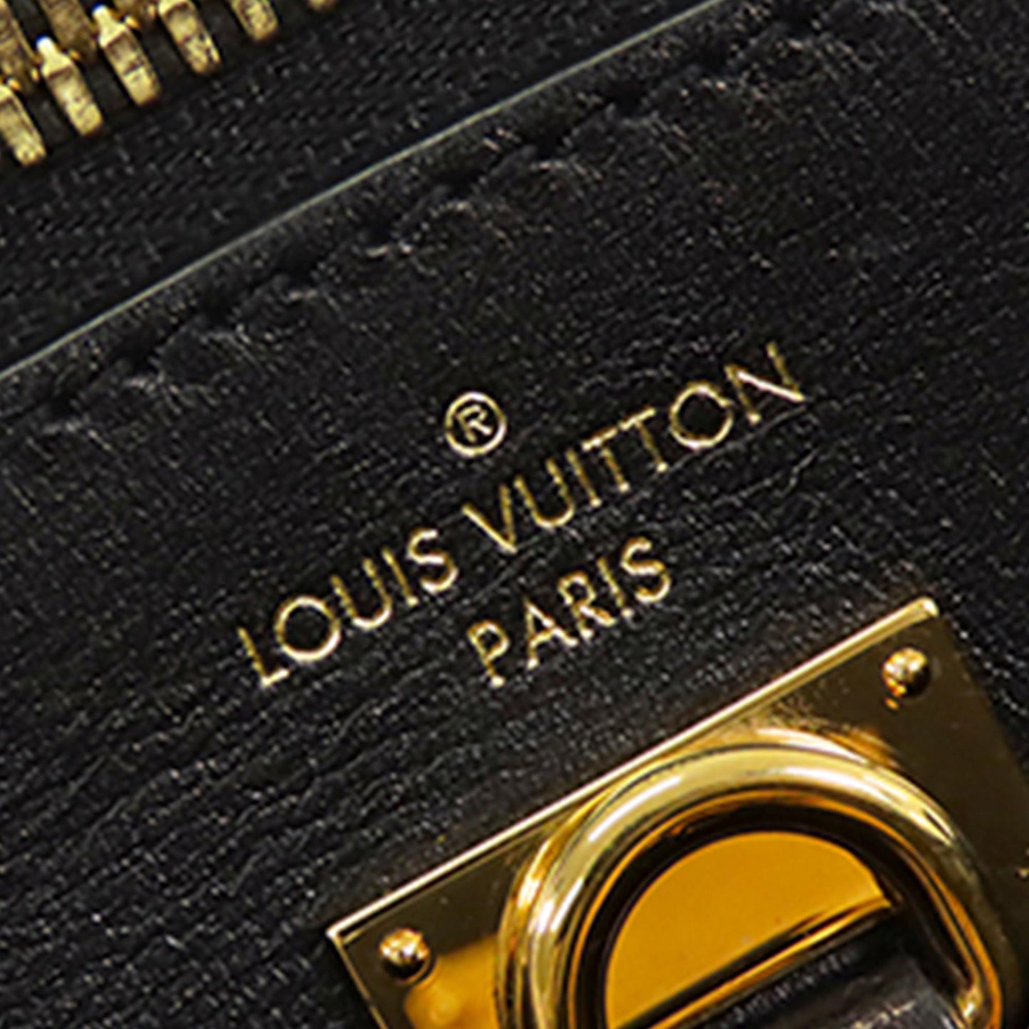 Louis Vuitton City Steamer MM (SHG-TagMg4)