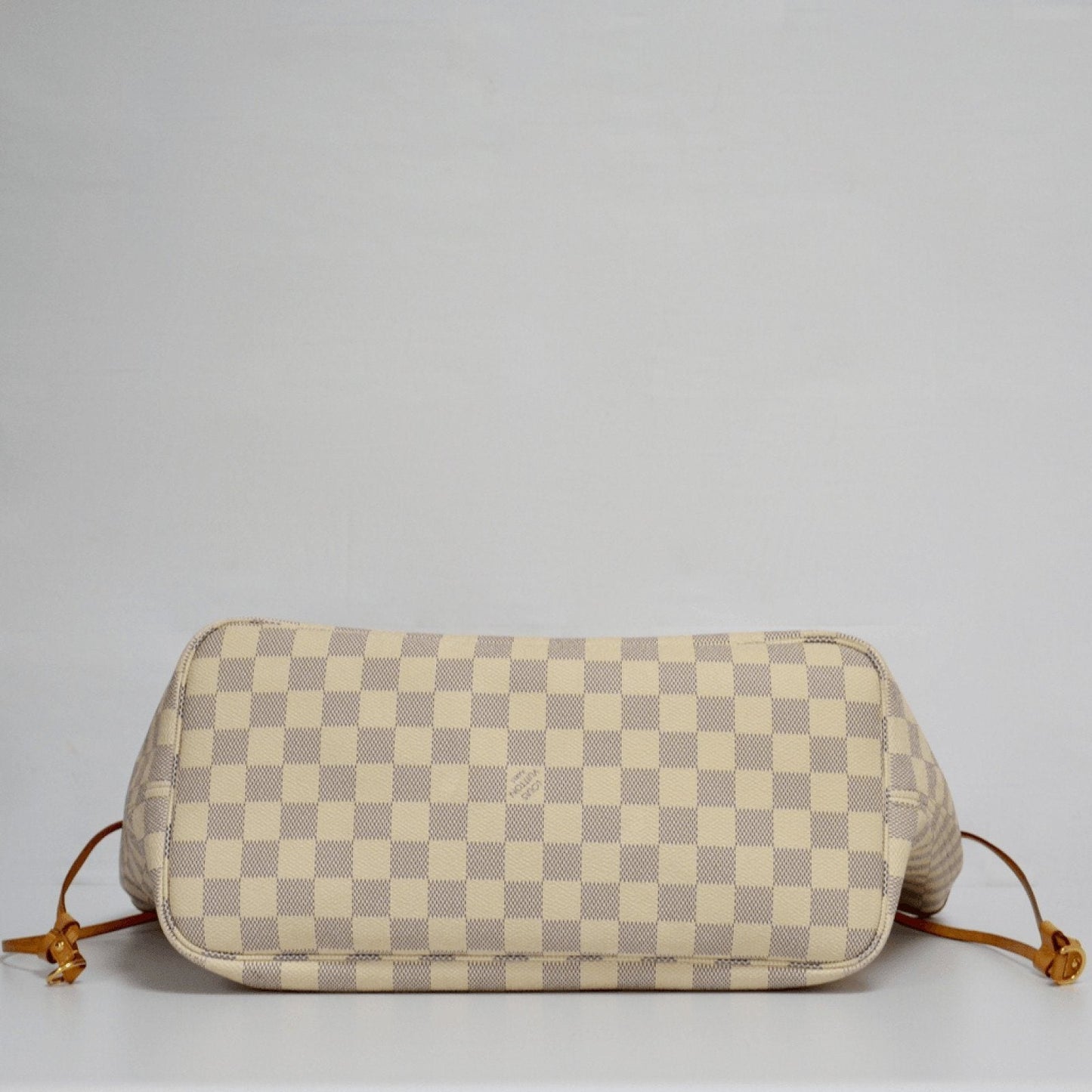 Louis Vuitton Damier Azur Neverfull MM;