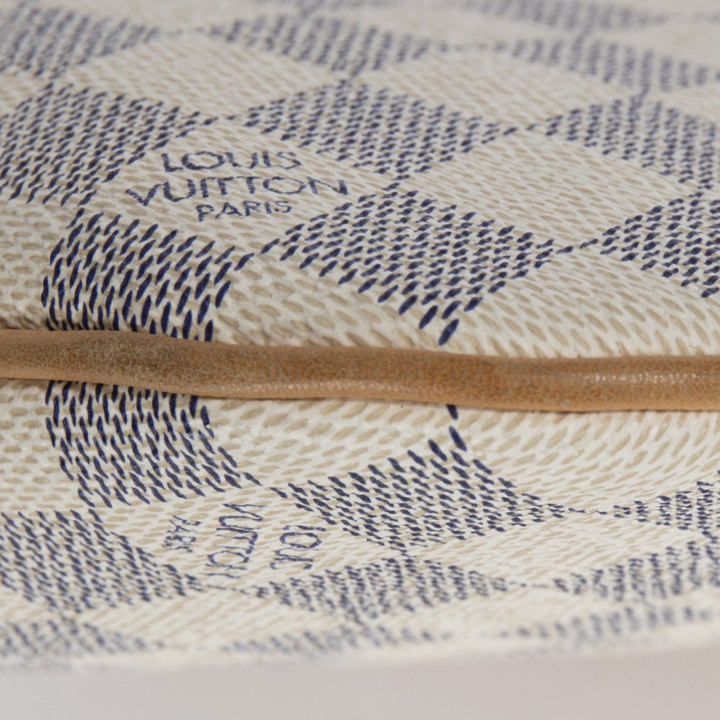 Louis Vuitton Damier Azur Pochette Bosphore