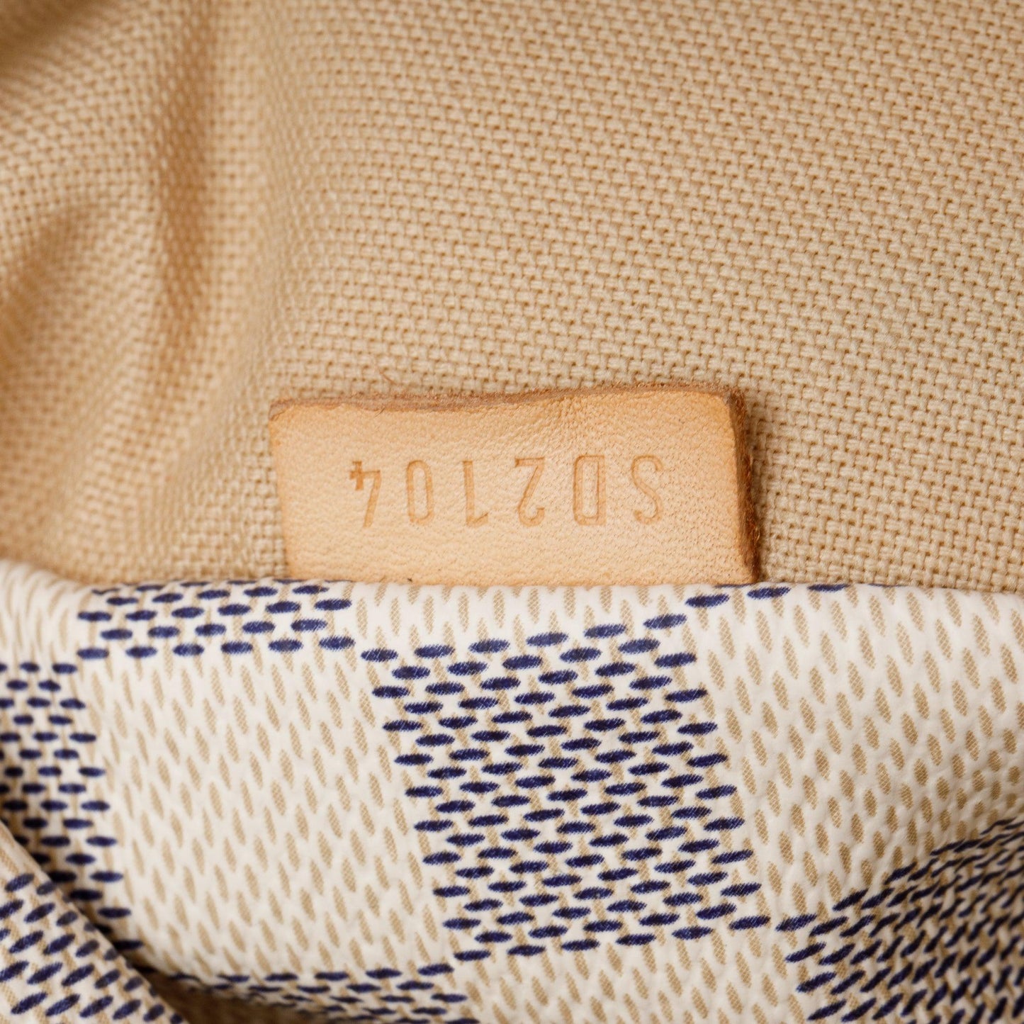 Louis Vuitton Damier Azur Totally MM
