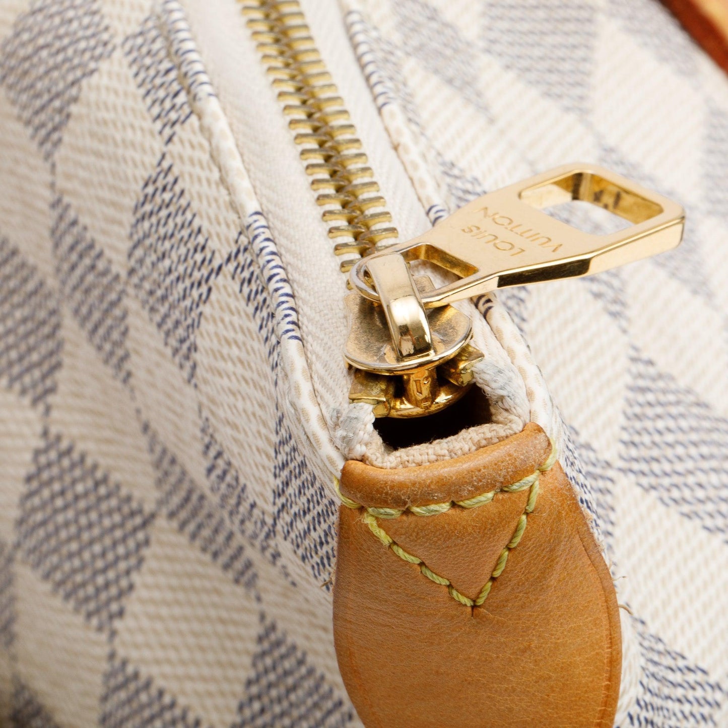 Louis Vuitton Damier Azur Totally MM