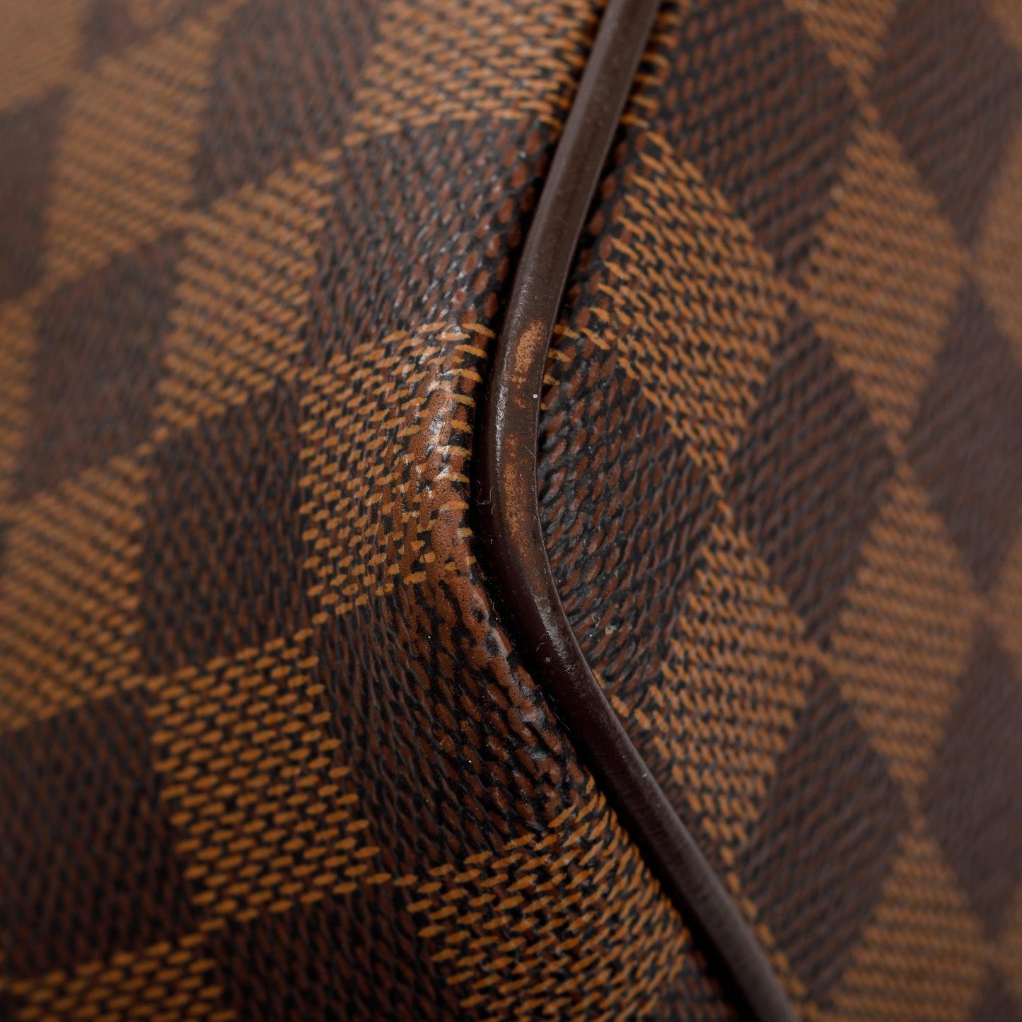 Louis Vuitton Damier Ebene Bergamo MM