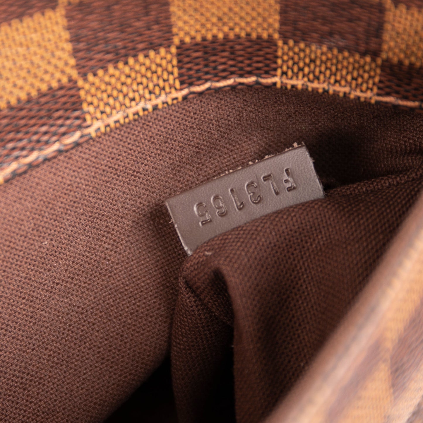 Louis Vuitton Damier Ebene District PM