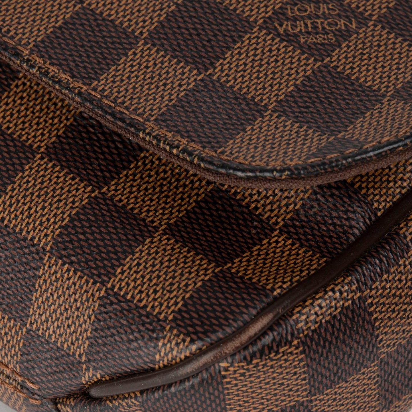 Louis Vuitton Damier Ebene District PM