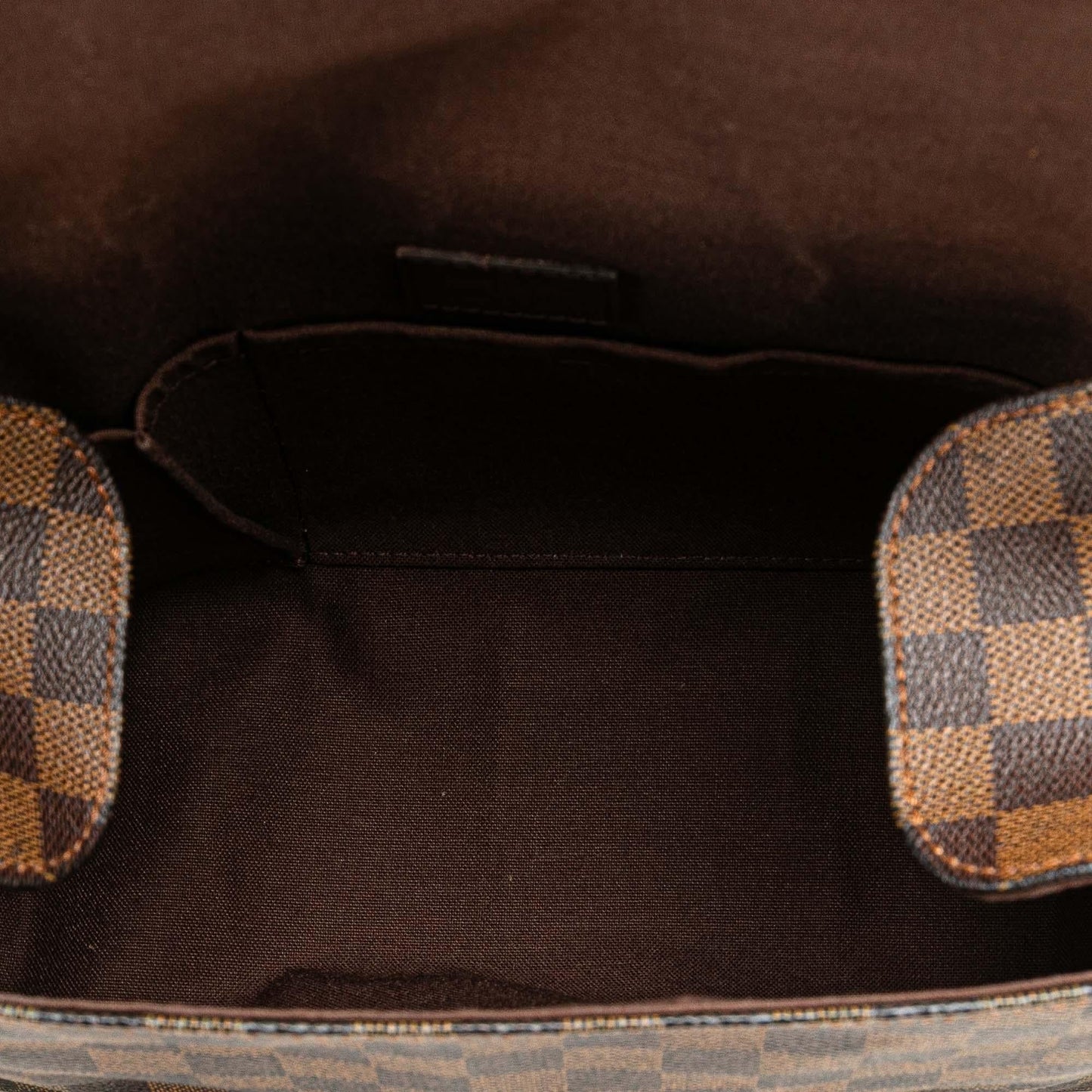 Louis Vuitton Damier Ebene Melville Reporter