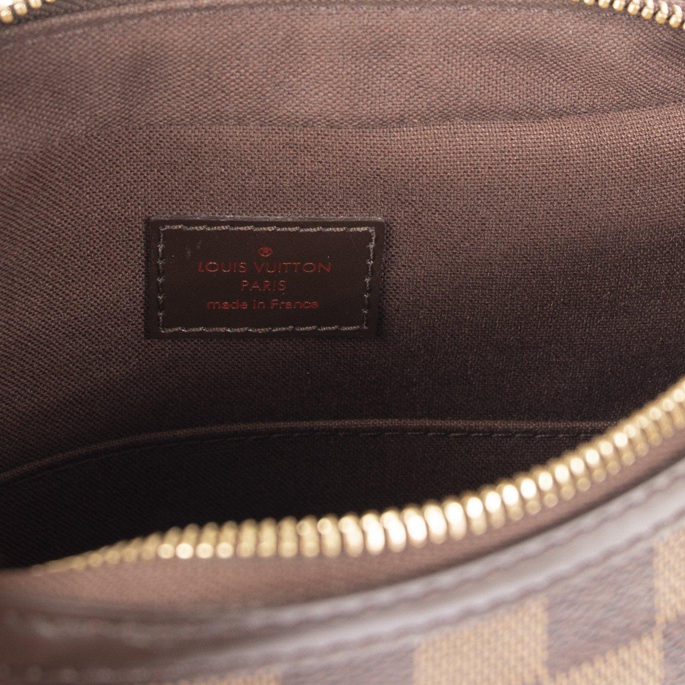 Louis Vuitton Damier Ebene Trotteur BeauBourg