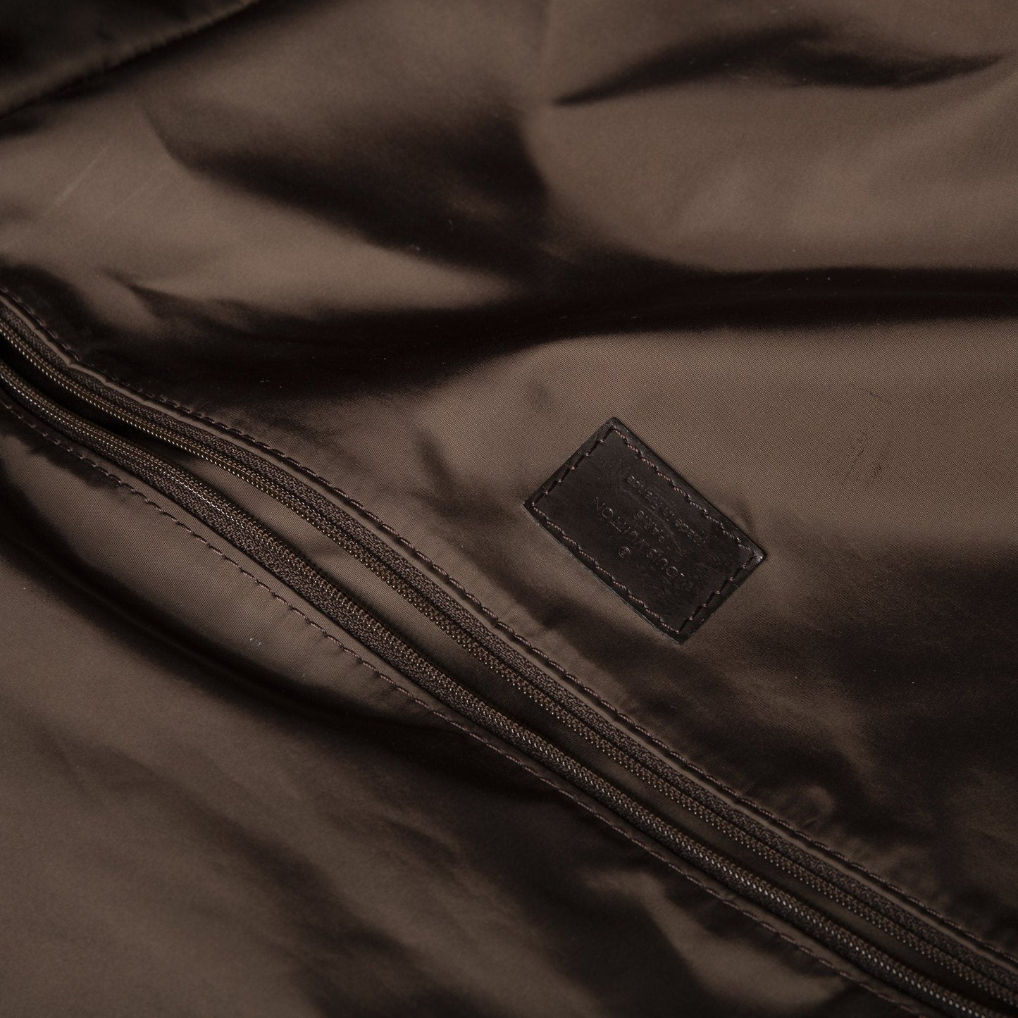 Louis Vuitton Damier Geant Messenger Bag