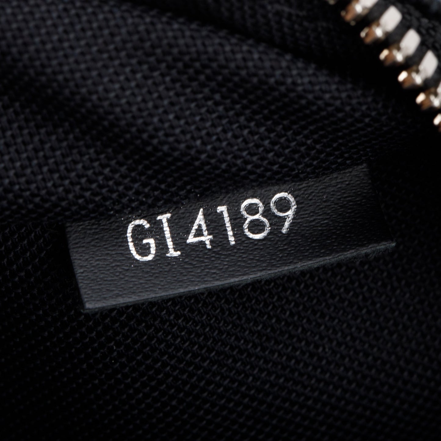 Louis Vuitton Damier Graphite Porte-Documents Voyage PM