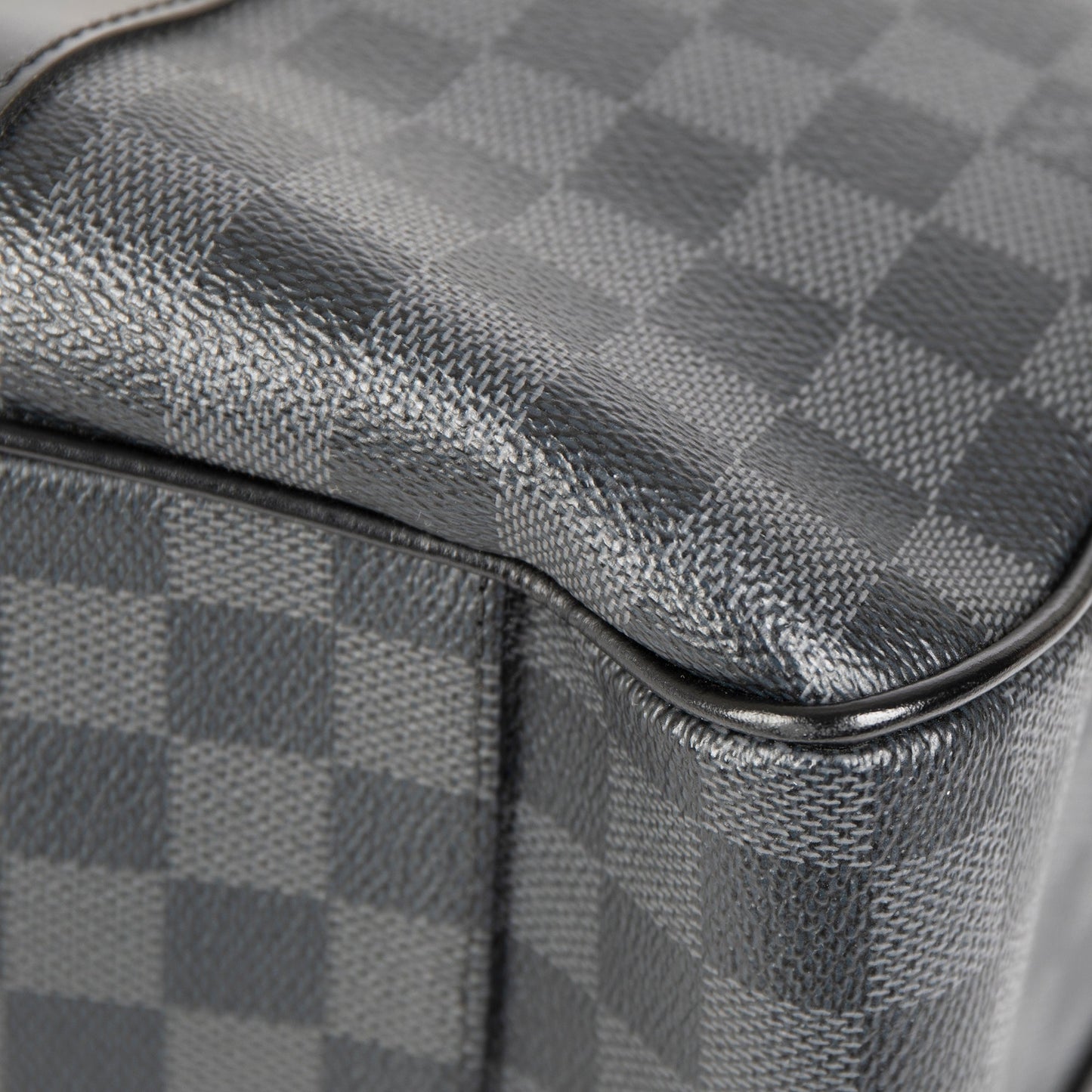 Louis Vuitton Damier Graphite Tadao MM