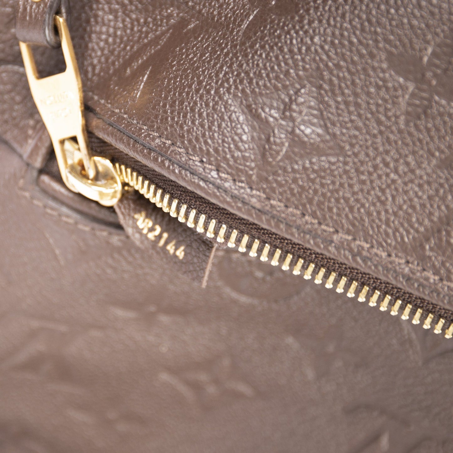 Louis Vuitton Empreinte Bastille MM