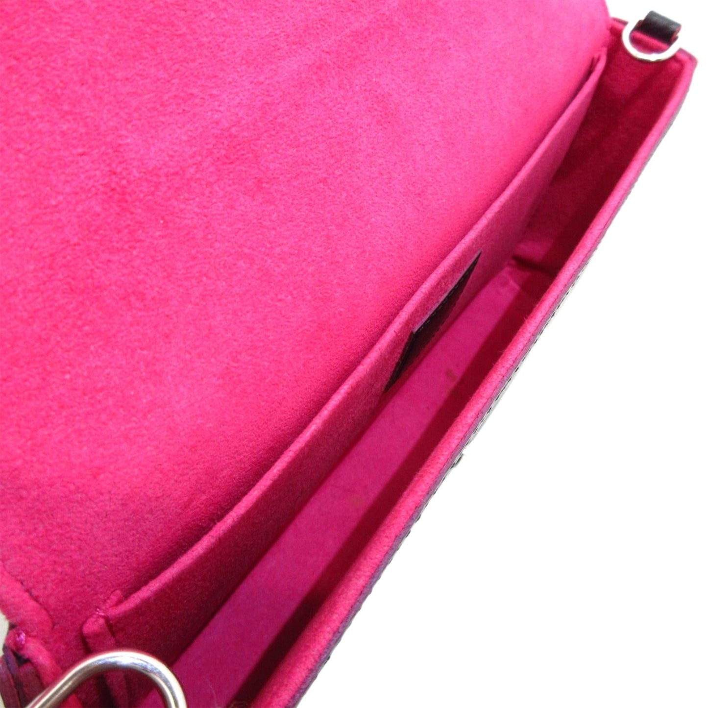 Louis Vuitton Epi Pochette Felicie (SHG-Nc7QUM)