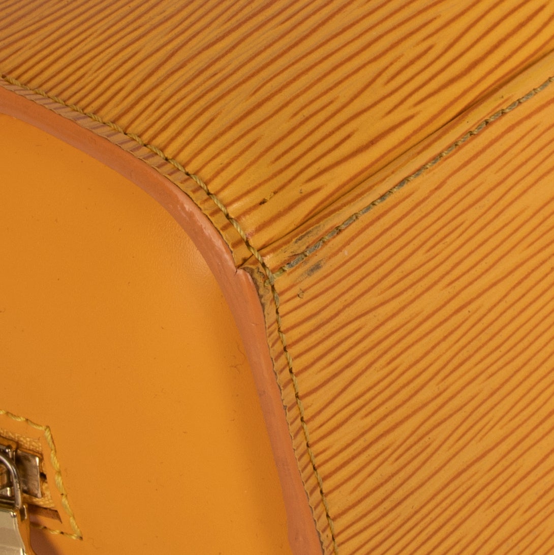 Louis Vuitton Epi Pont-Neuf PM