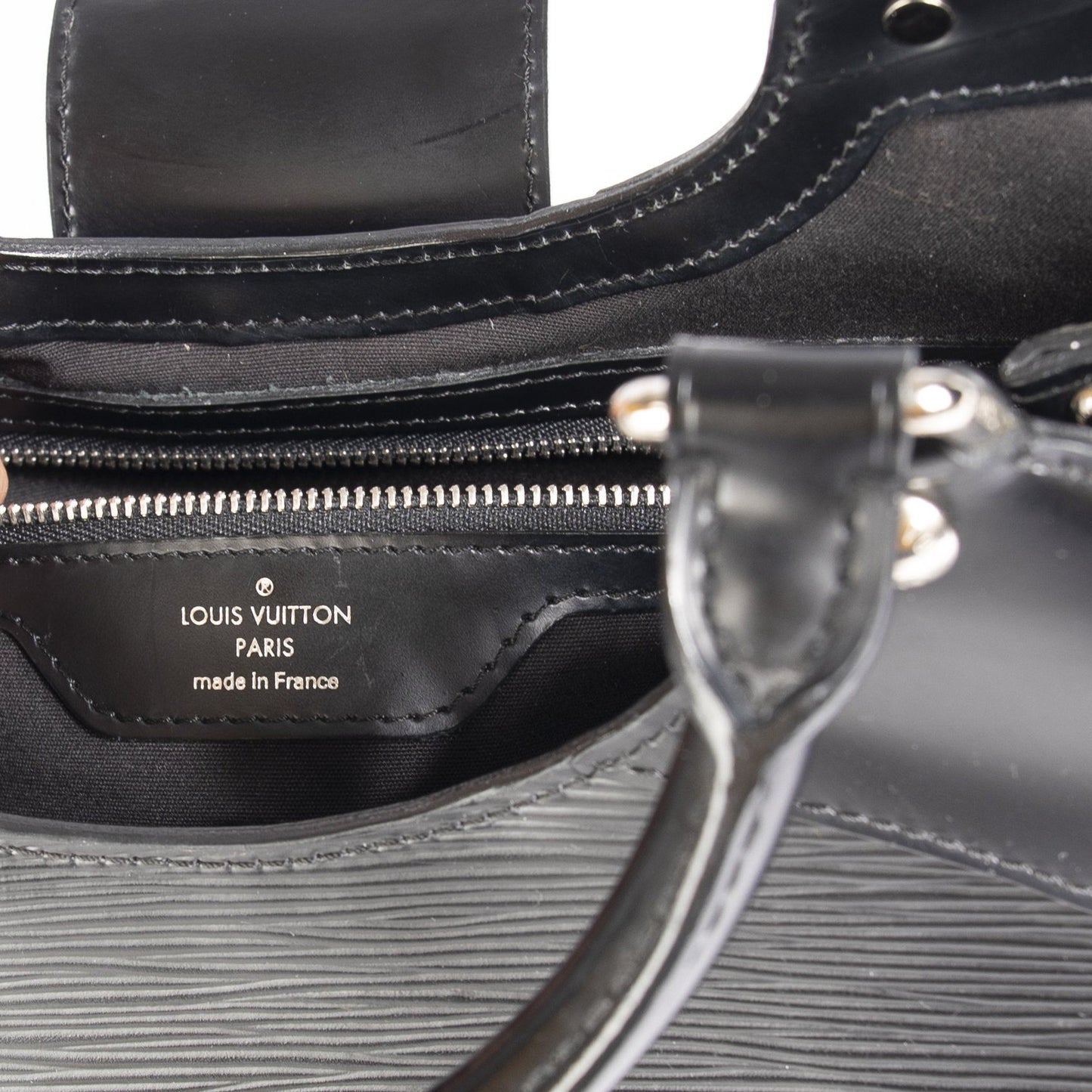 Louis Vuitton Epi Sac Montaigne