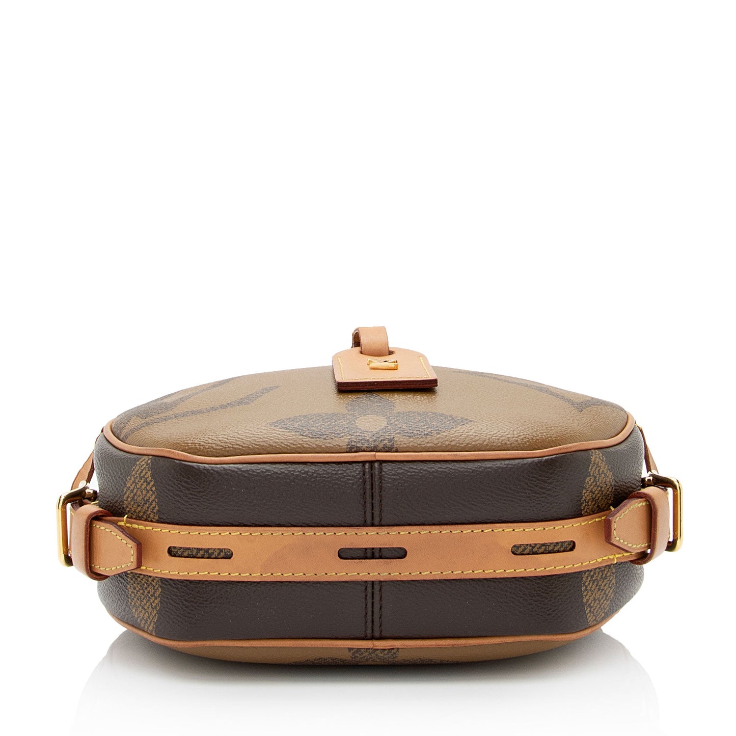 Louis Vuitton Giant Reverse Monogram Canvas Boite Chapeau Souple MM Shoulder Bag (SHF-JuvghO)