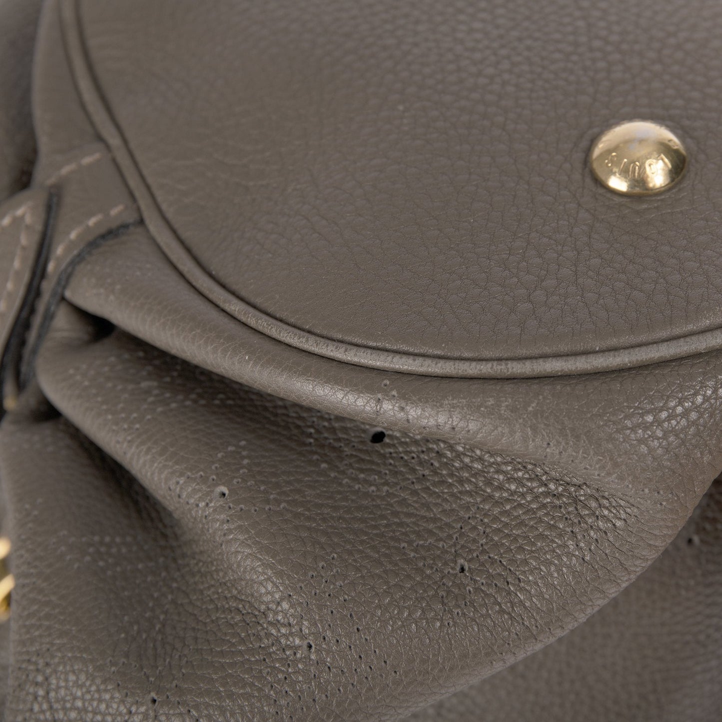 Louis Vuitton Grey Mahina XL Hobo