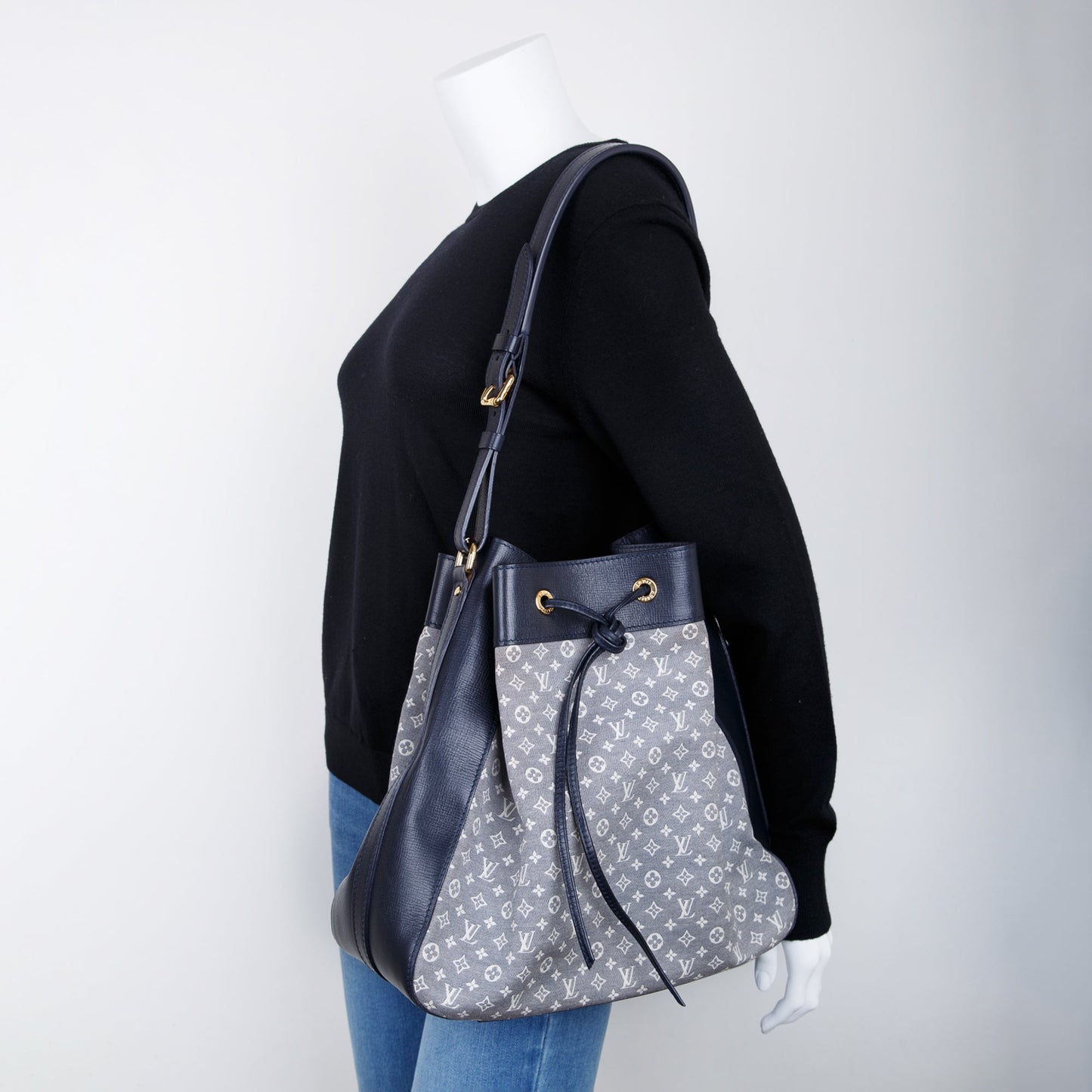 Louis Vuitton Leather Trimmed Monogram Idylle Noe