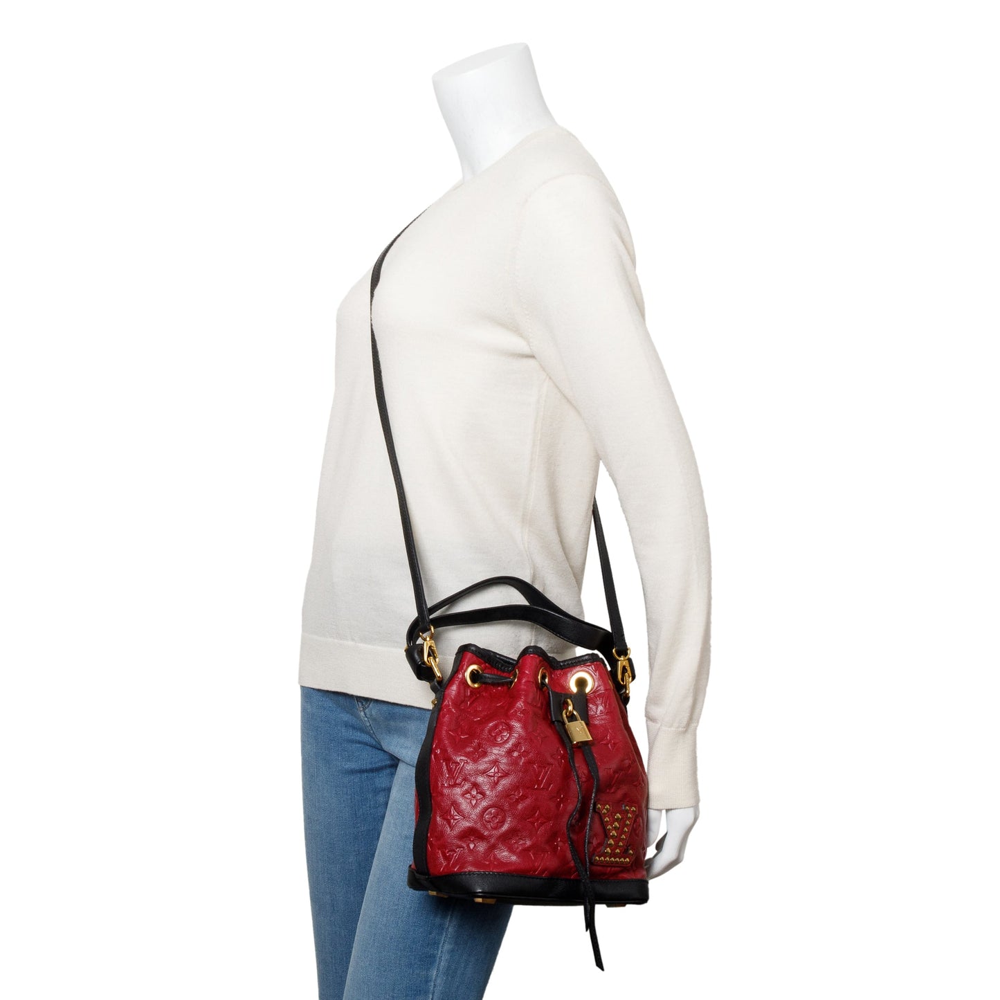 Louis Vuitton Limited Edition Cranberry Monogram Embossed Leather Jeu Neo Noe Bag