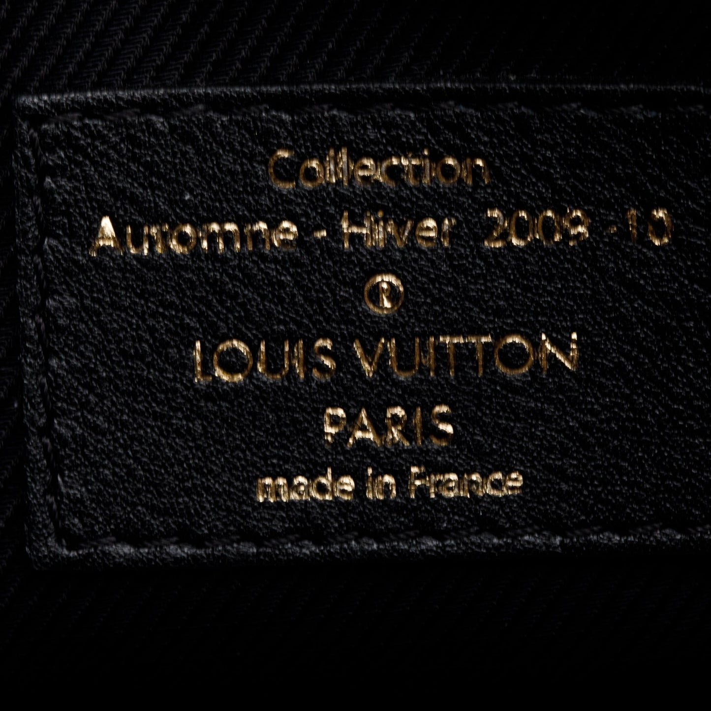 Louis Vuitton Limited Edition Cranberry Monogram Embossed Leather Jeu Neo Noe Bag